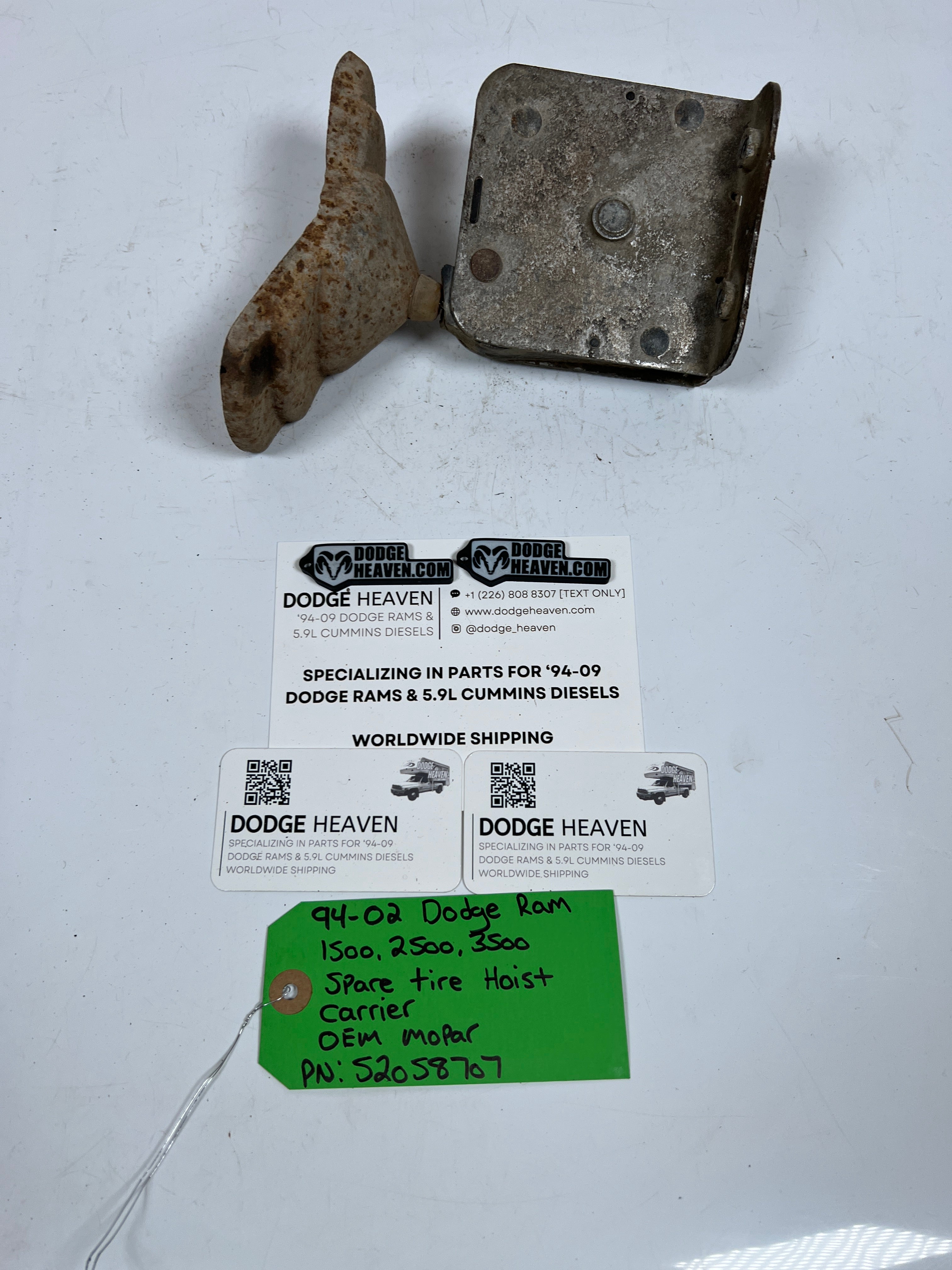 1994-2002 Dodge Ram 1500-3500 Spare Tire Hoist / Winch Carrier
