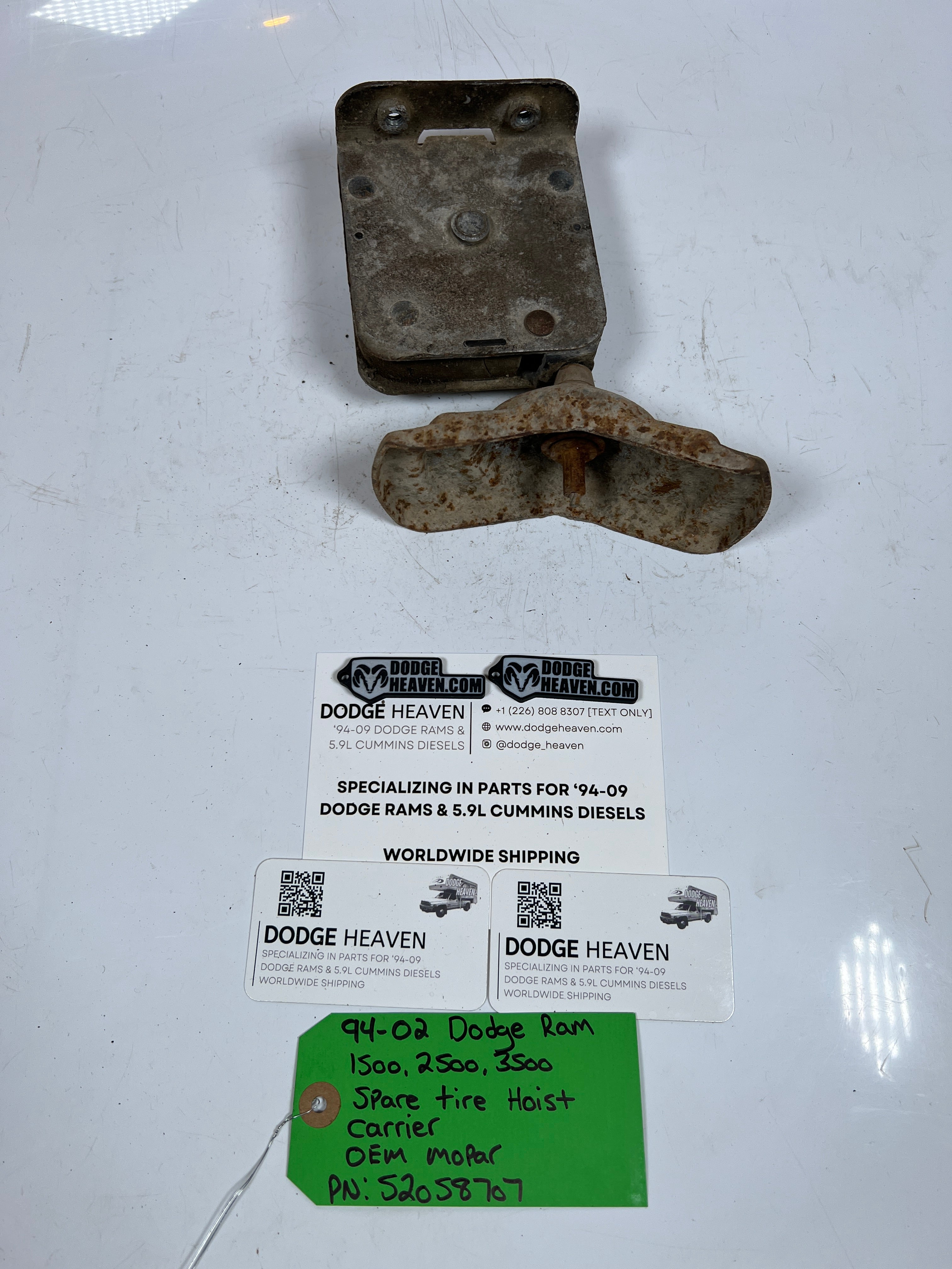 1994-2002 Dodge Ram 1500-3500 Spare Tire Hoist / Winch Carrier