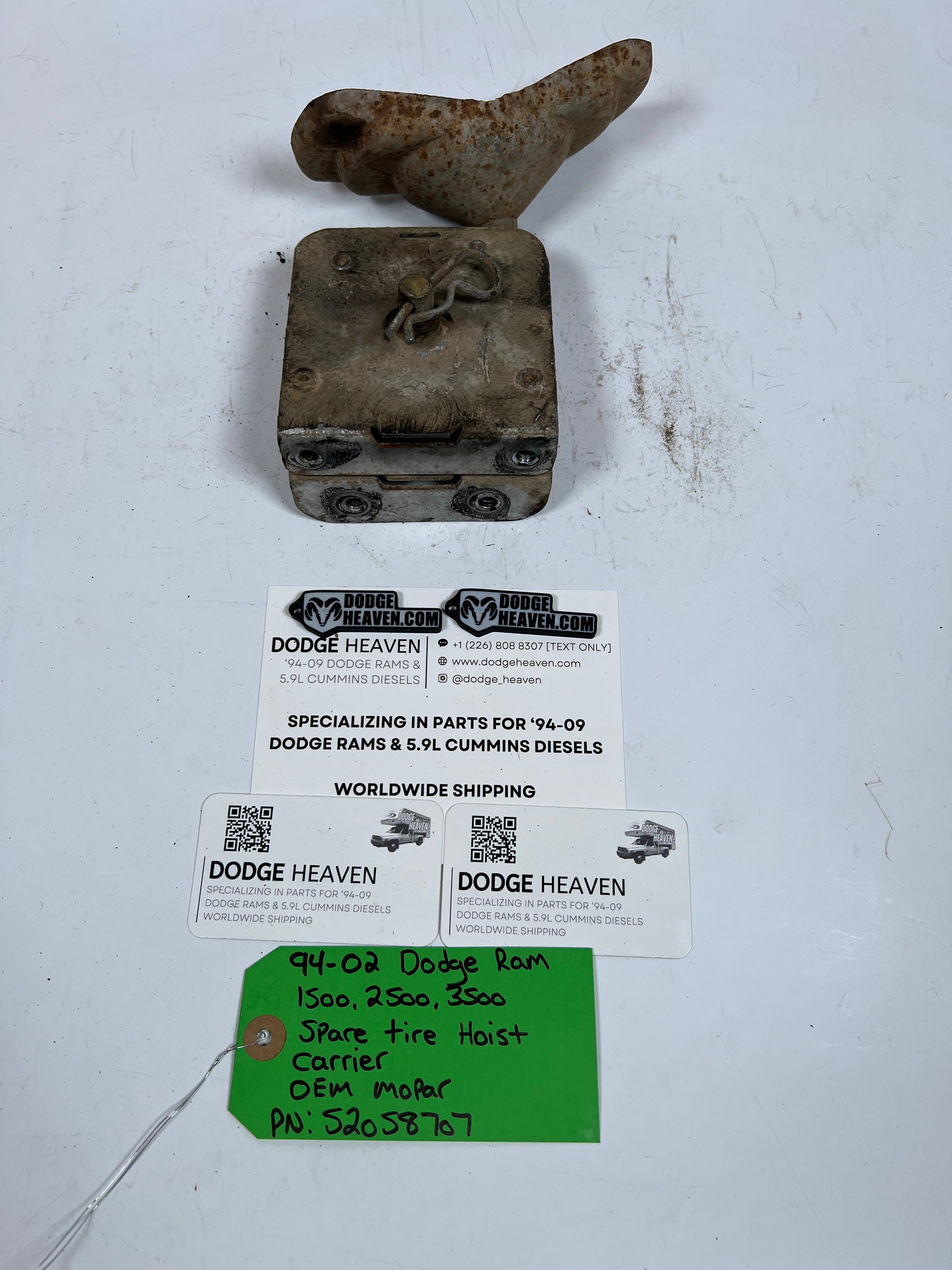 1994-2002 Dodge Ram 1500-3500 Spare Tire Hoist / Winch Carrier