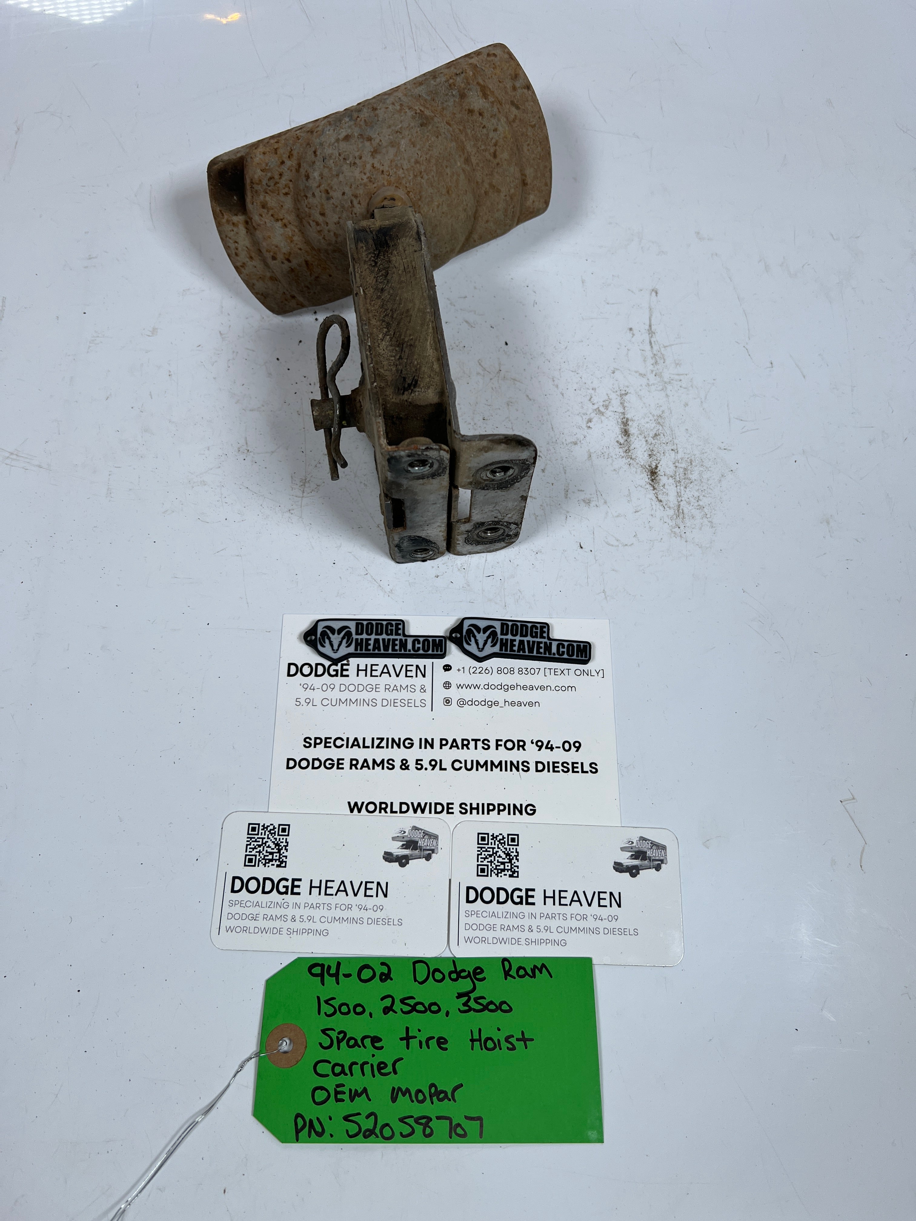 1994-2002 Dodge Ram 1500-3500 Spare Tire Hoist / Winch Carrier