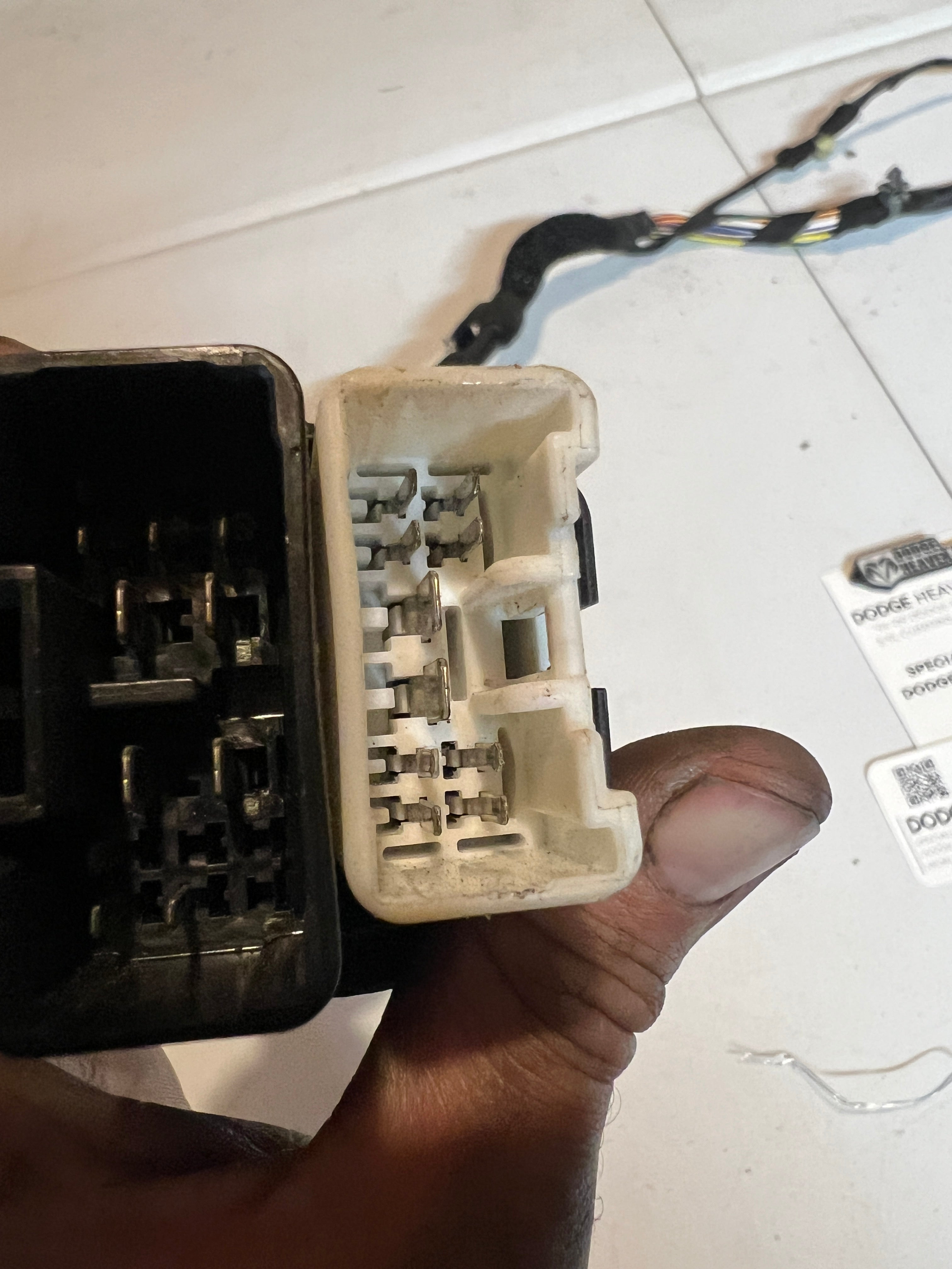 2002-2003 Dodge Ram Front Driver Power Door Wiring Harness