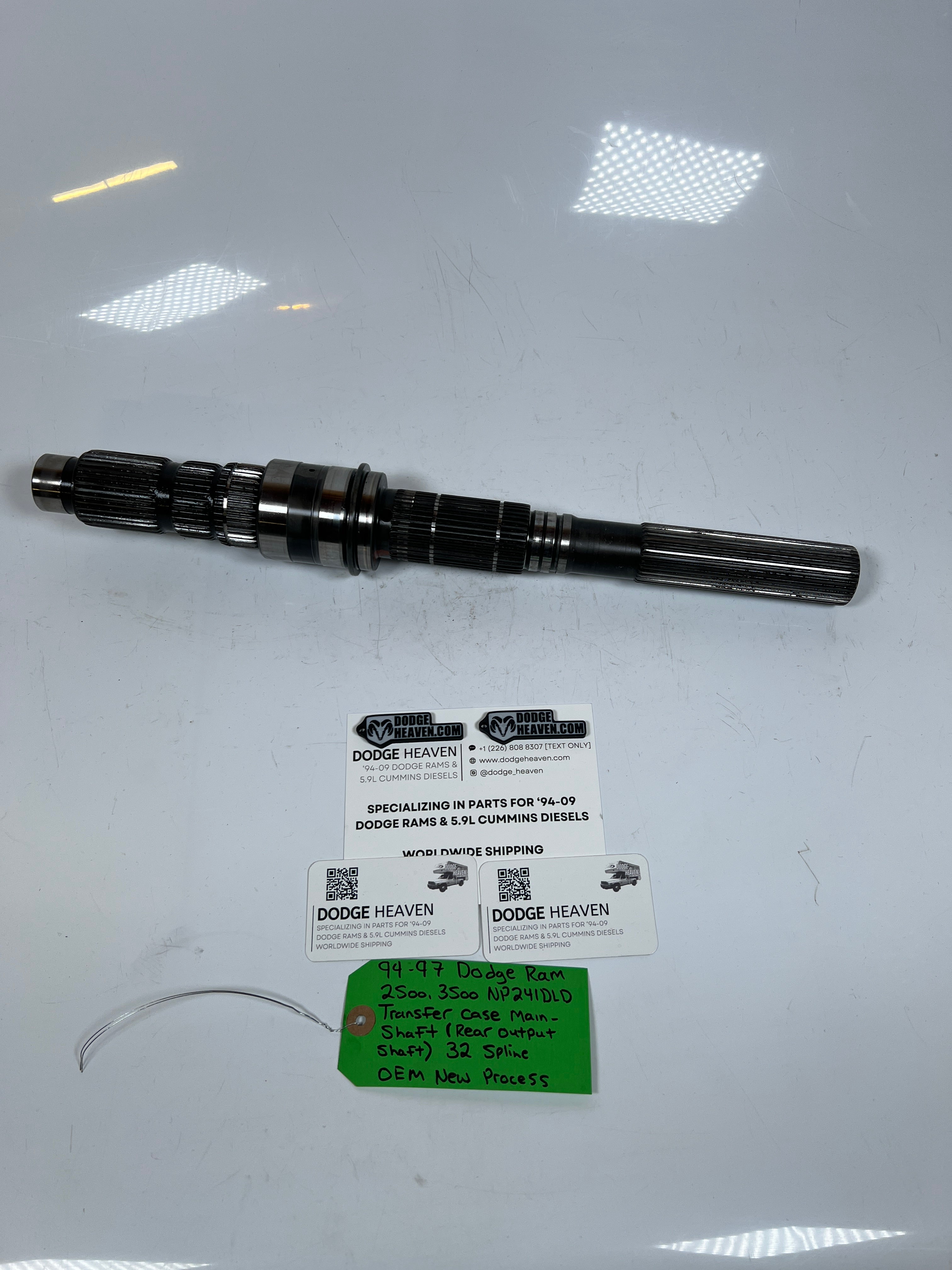 1994-1997 Dodge Ram 241DLD Transfer Case Main Shaft 32 Spline Rear Output