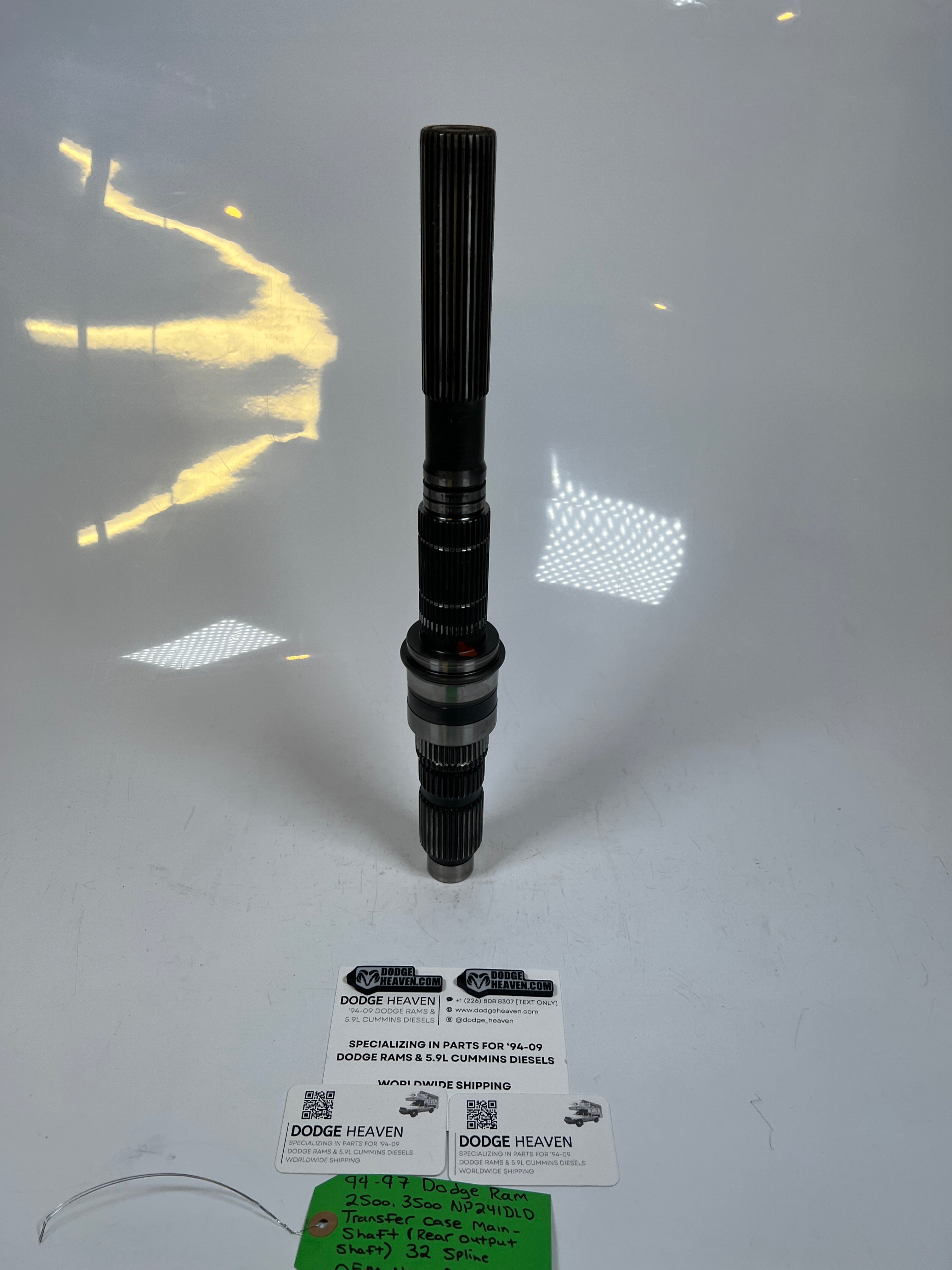 1994-1997 Dodge Ram 241DLD Transfer Case Main Shaft 32 Spline Rear Output