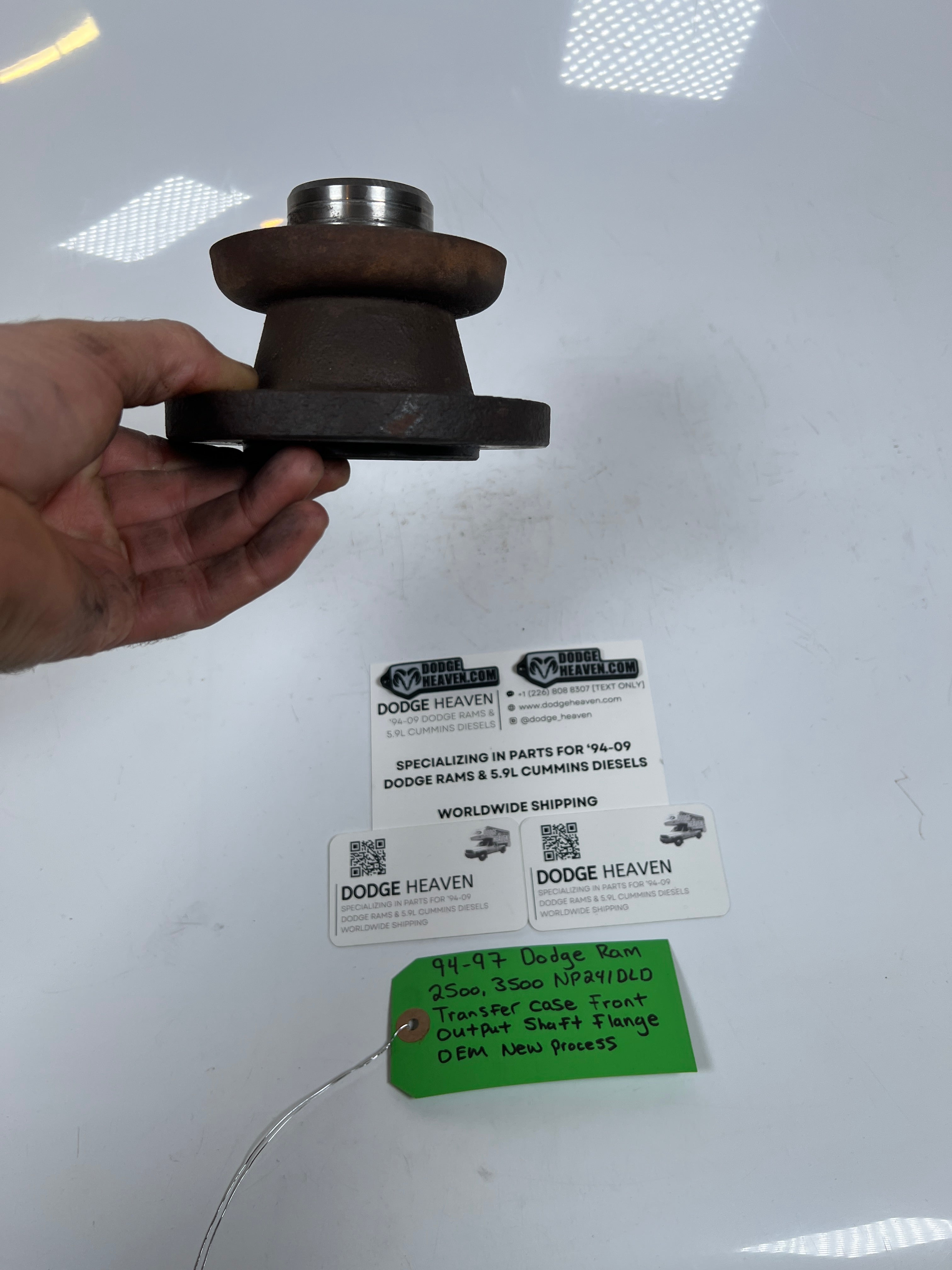 1994-1997 Dodge Ram 2500 3500 241DLD Transfer Case Front Output Shaft Flange