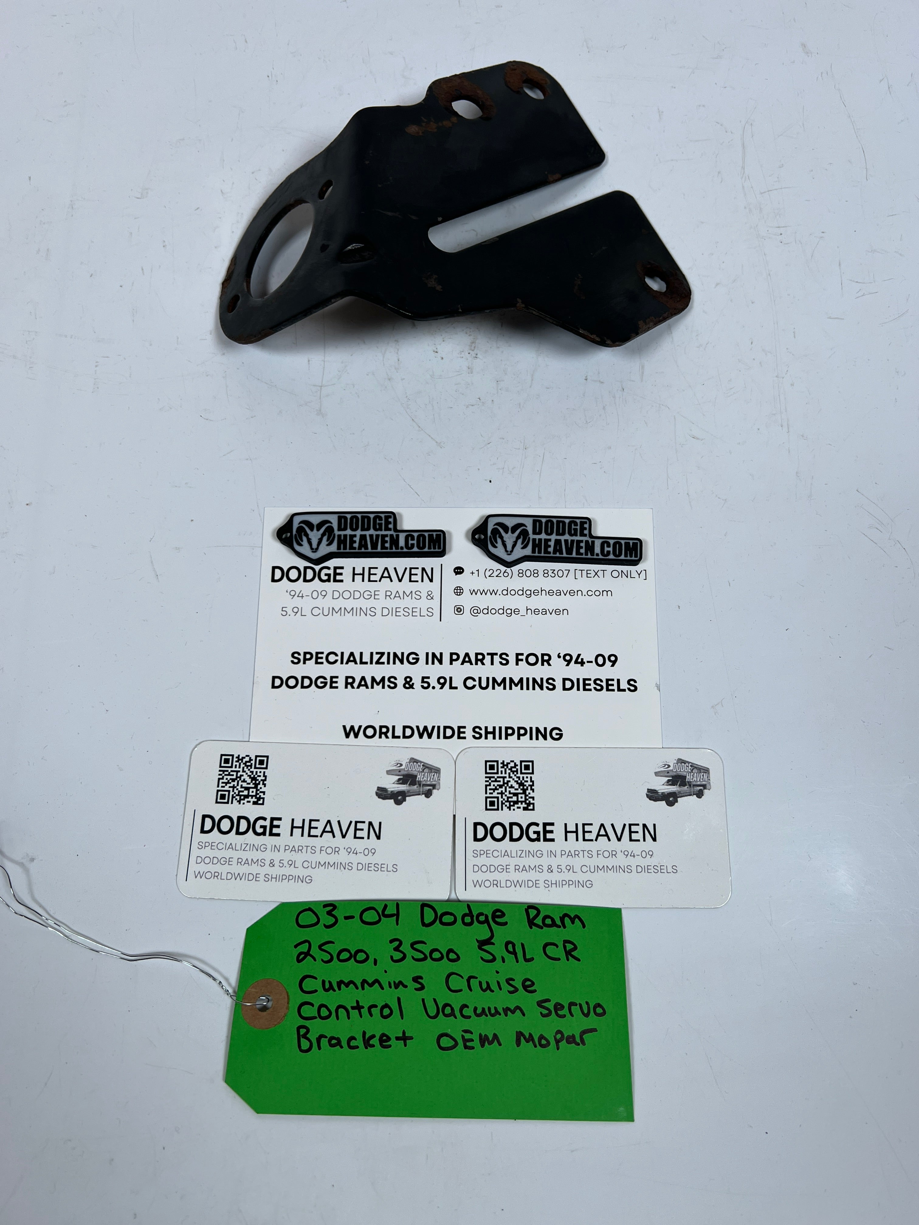 2003-2004 Dodge Ram 2500 3500 5.9L Cummins Cruise Control Vacuum Servo Bracket
