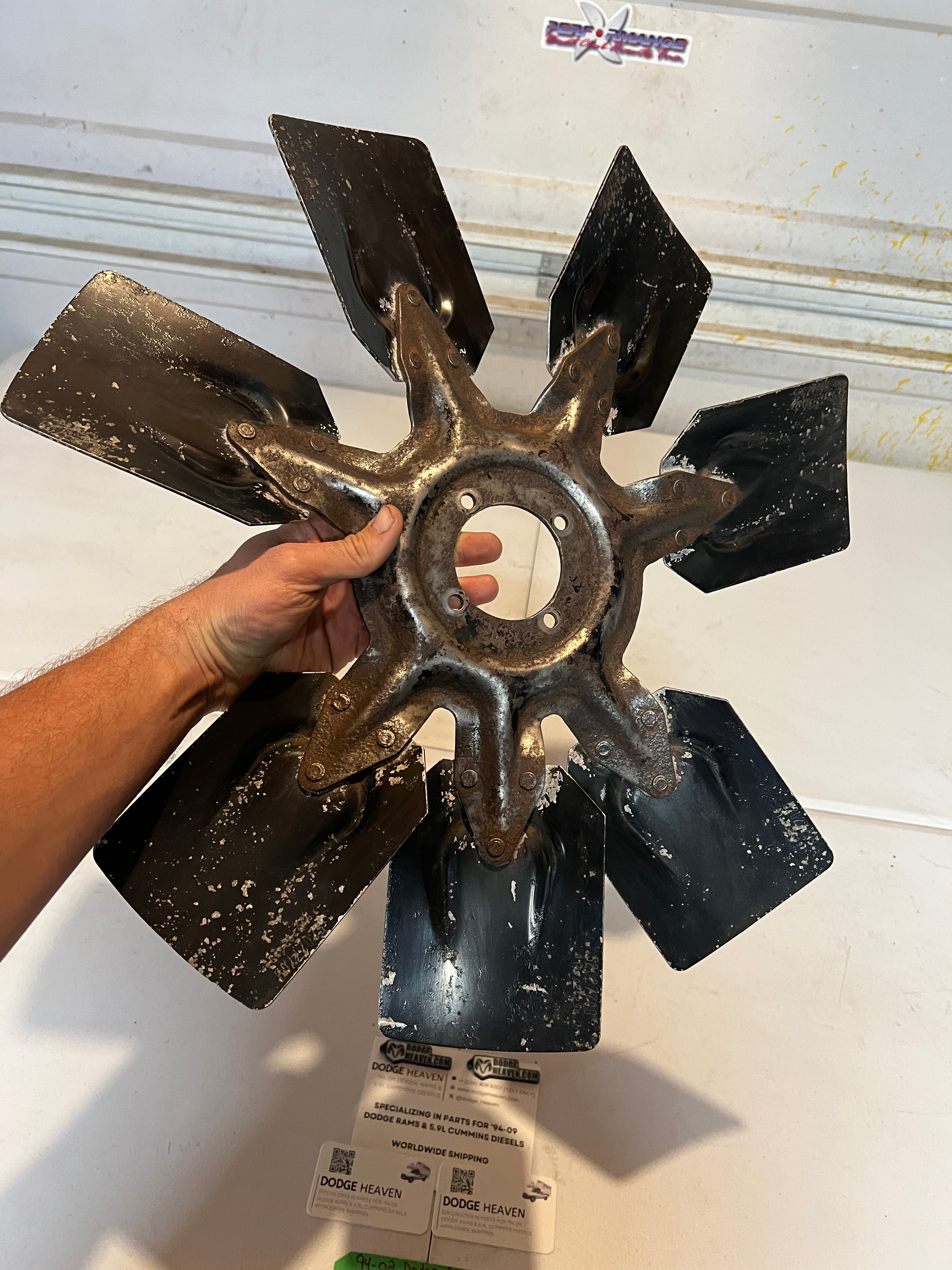 1994-2002 Dodge Ram 2500 3500 V10 8.0L Fan Blade Cooling Fan
