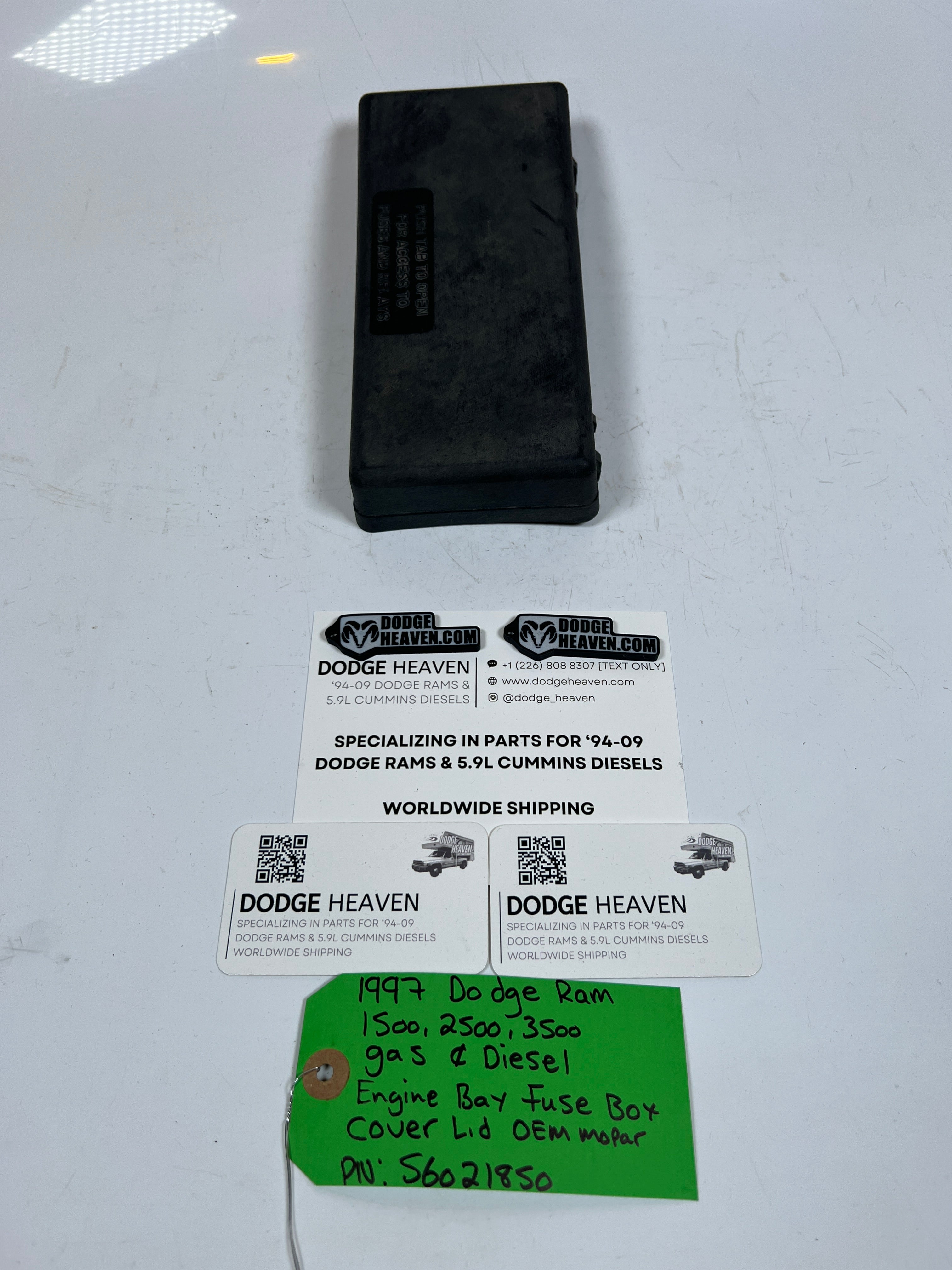 1997-1997 Dodge Ram 1500-3500 Gas & Diesel Engine Bay Fuse Box Cover Lid