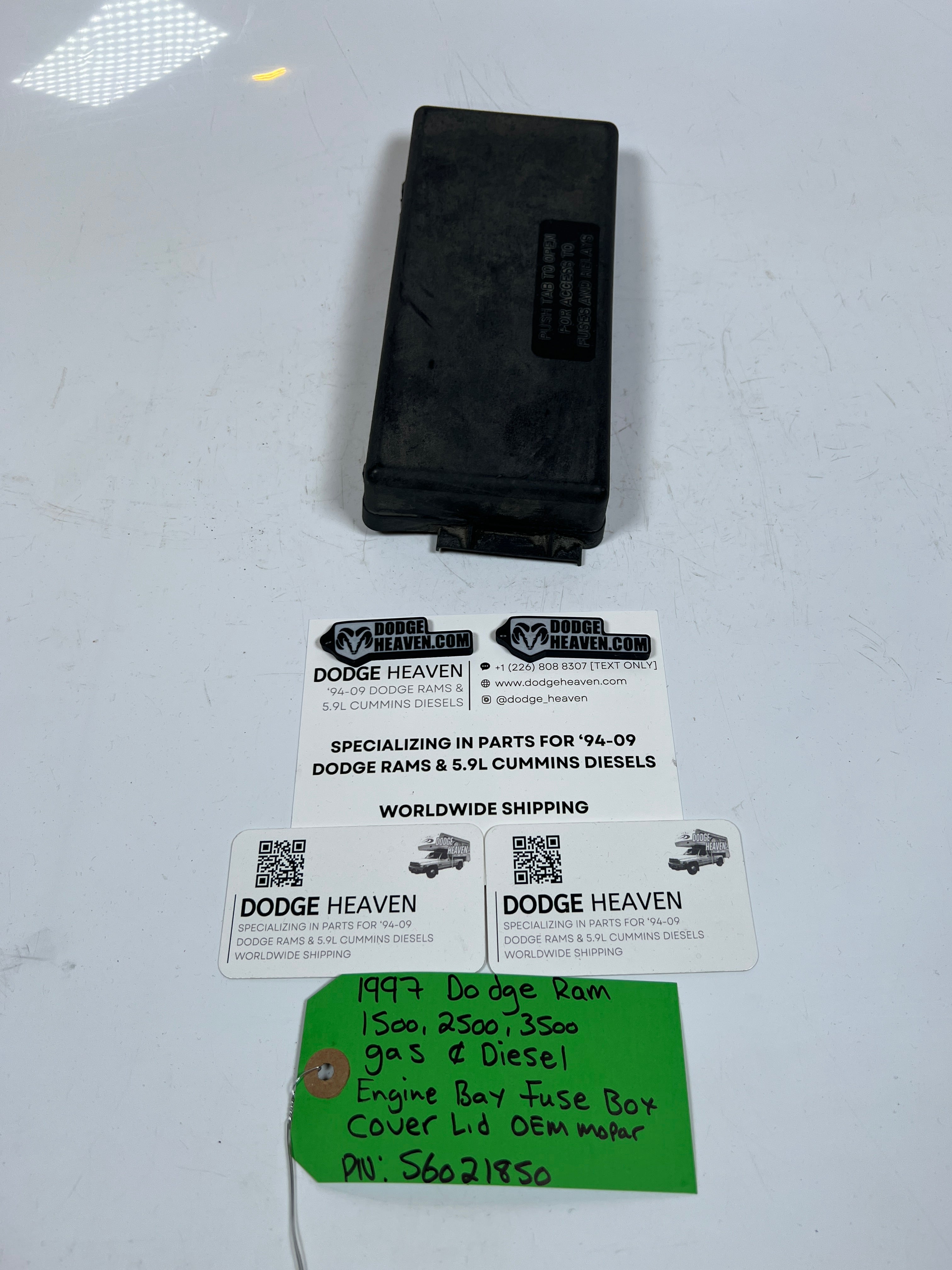 1997-1997 Dodge Ram 1500-3500 Gas & Diesel Engine Bay Fuse Box Cover Lid