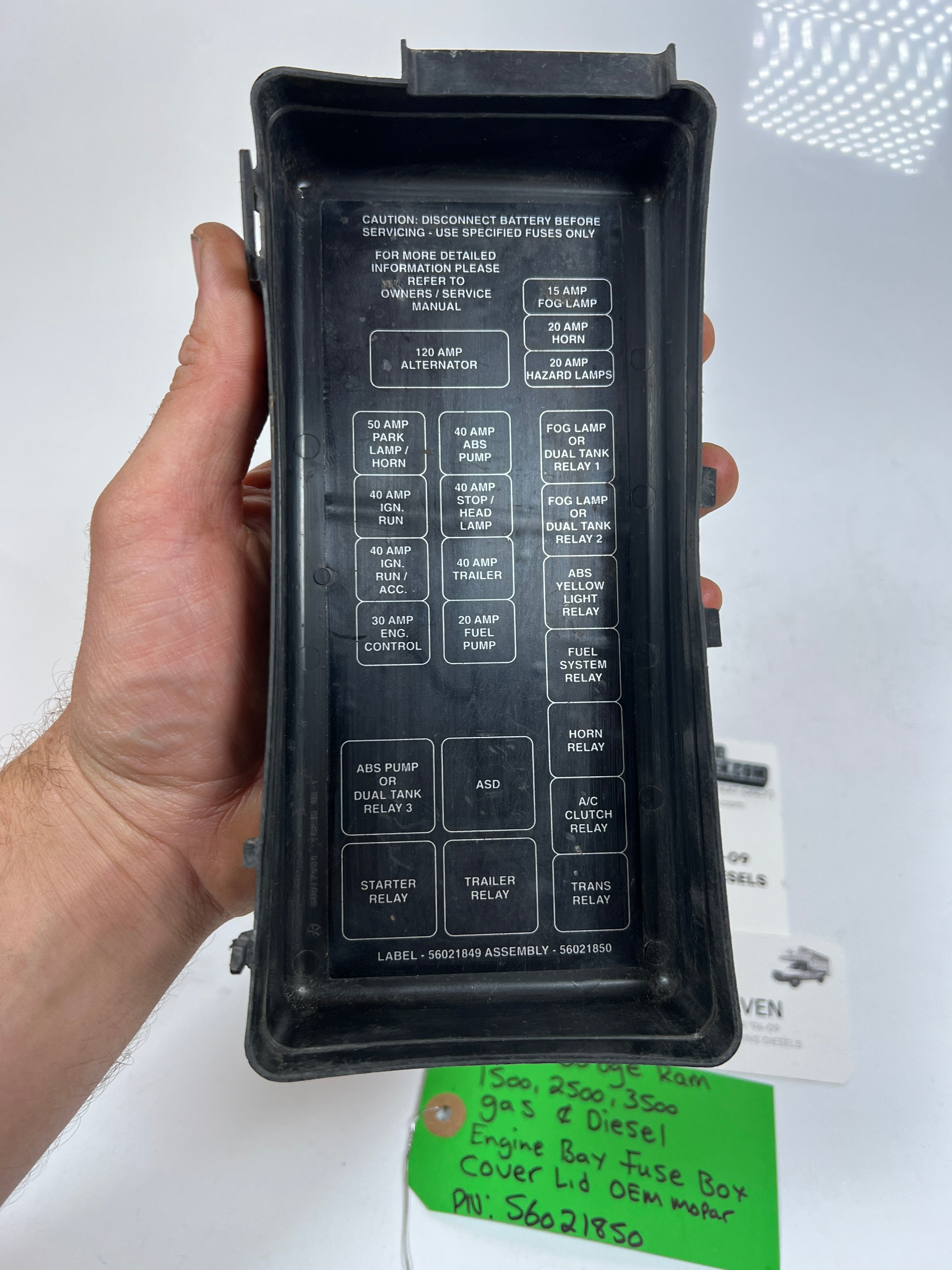 1997-1997 Dodge Ram 1500-3500 Gas & Diesel Engine Bay Fuse Box Cover Lid
