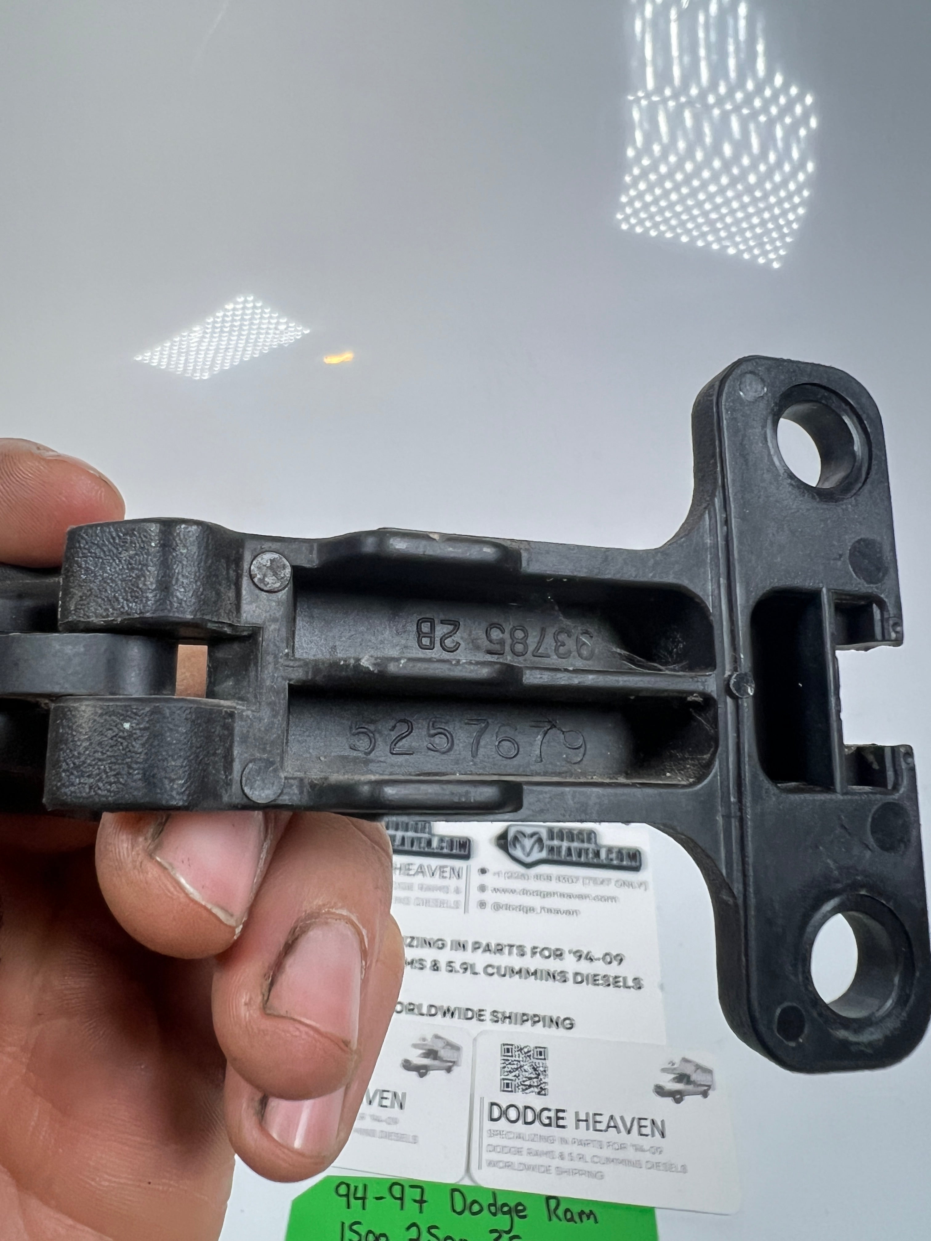 1994-1997 Dodge Ram 1500-3500 Rear Quarter Glass Latch LH or RH