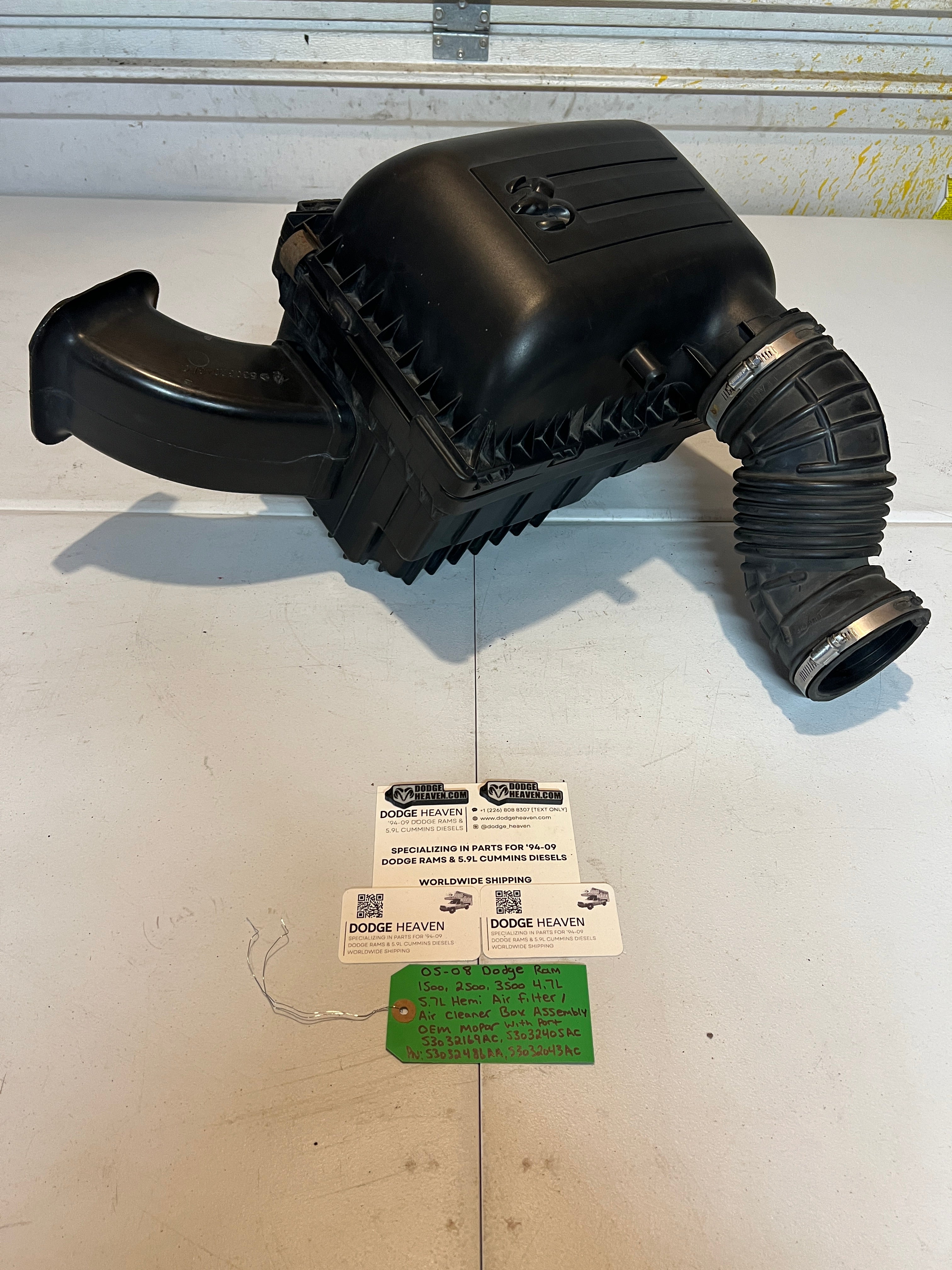 2005-2008 Dodge Ram 1500-3500 4.7 5.7L Air Filter Air Box Assembly With Port