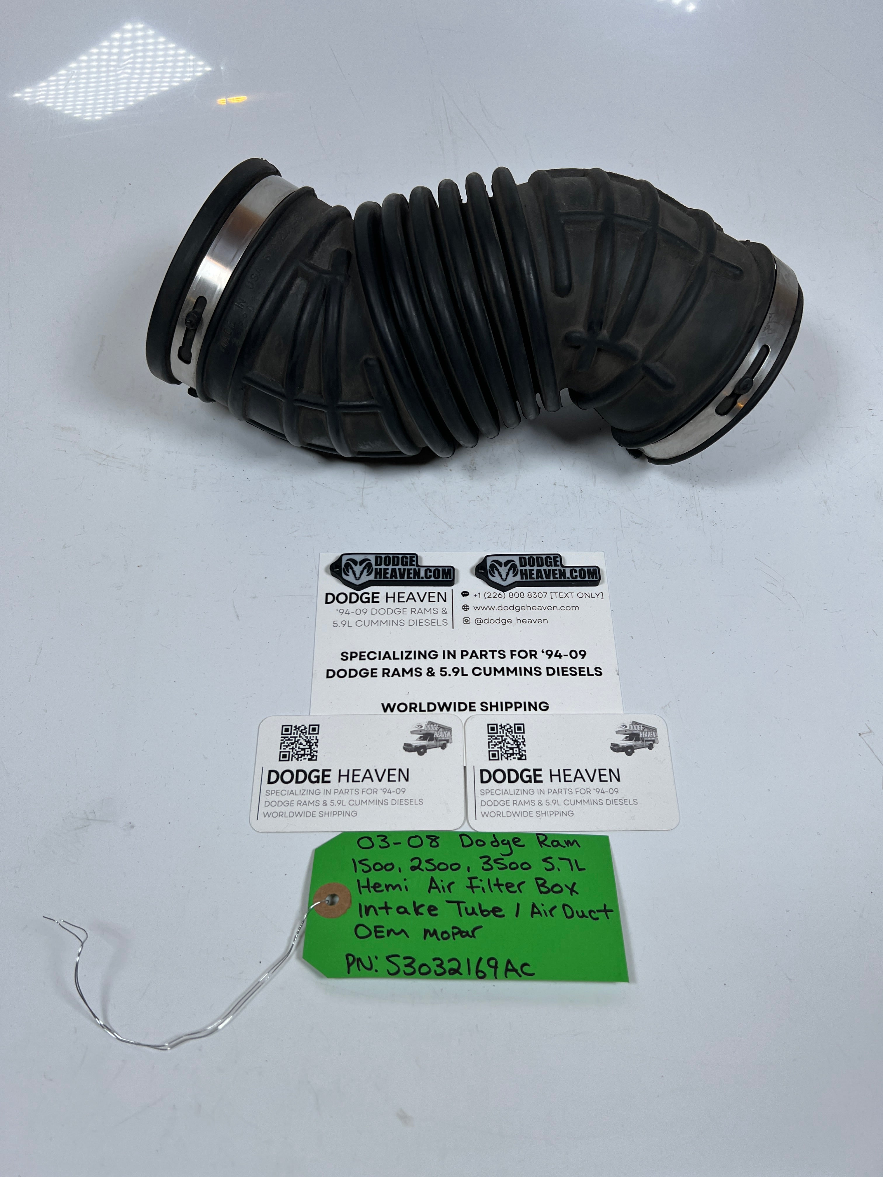 2003-2008 Dodge Ram 1500-3500 5.7l Hemi Air Filter Intake Tube