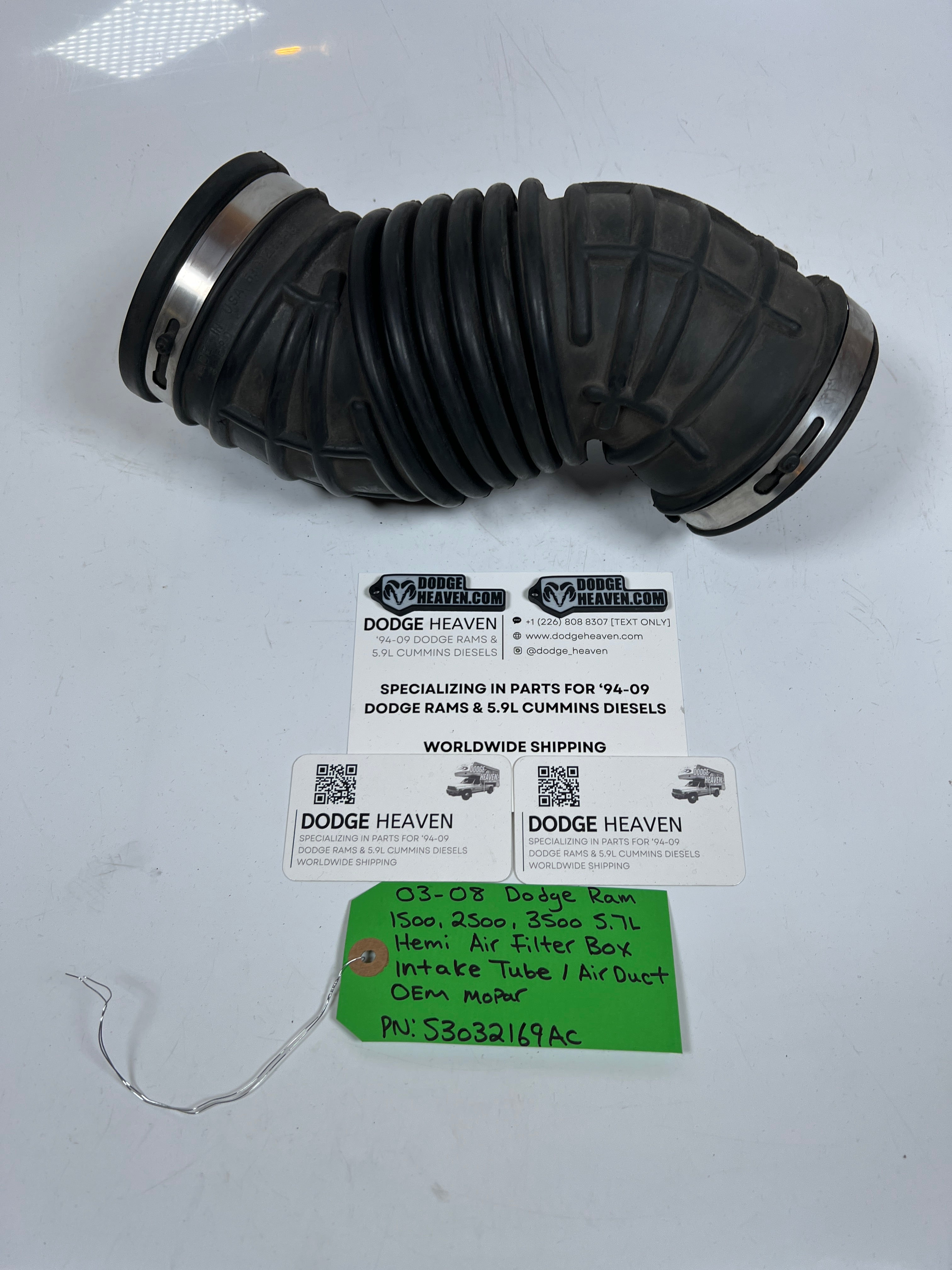 2003-2008 Dodge Ram 1500-3500 5.7l Hemi Air Filter Intake Tube