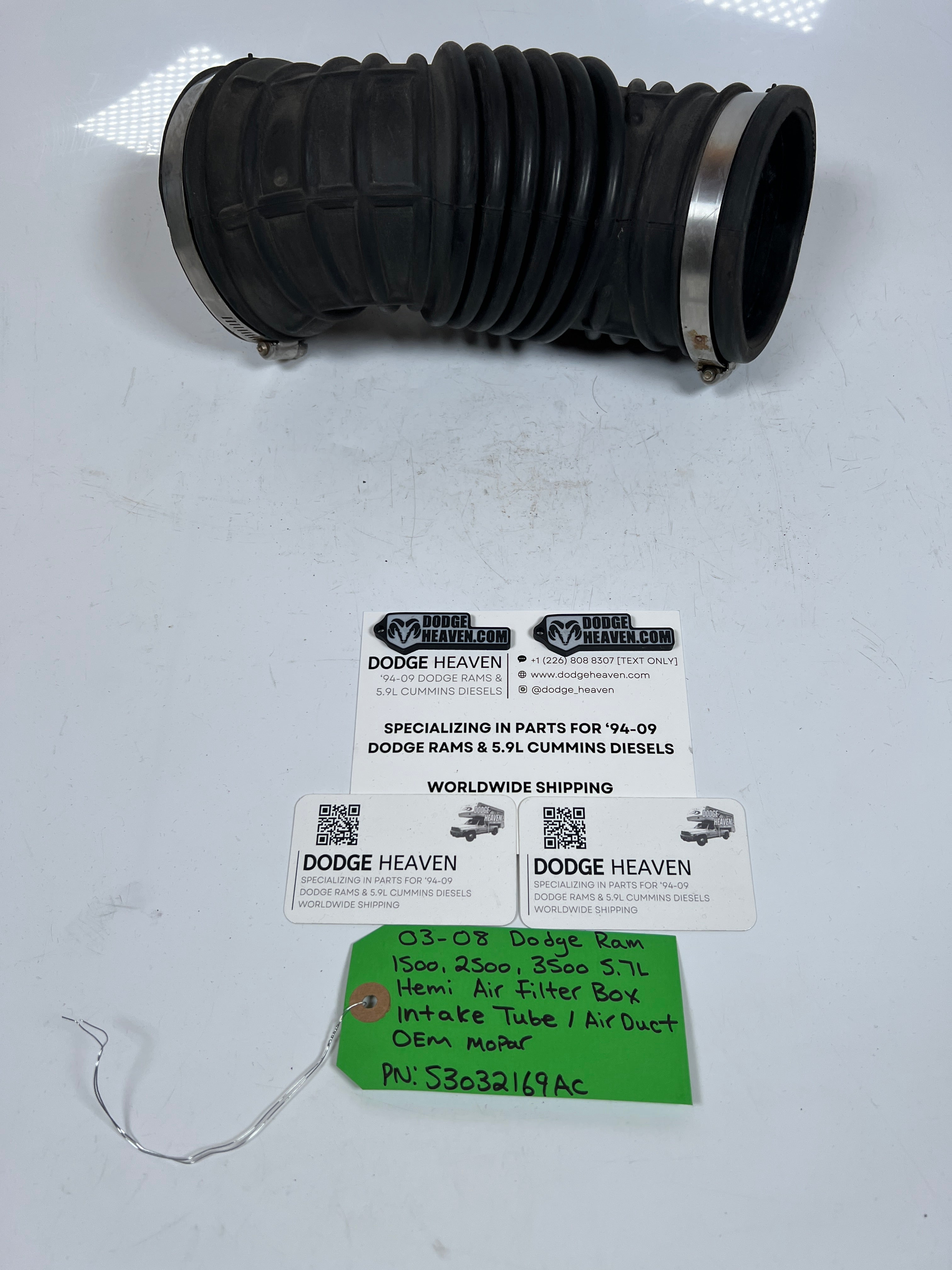 2003-2008 Dodge Ram 1500-3500 5.7l Hemi Air Filter Intake Tube