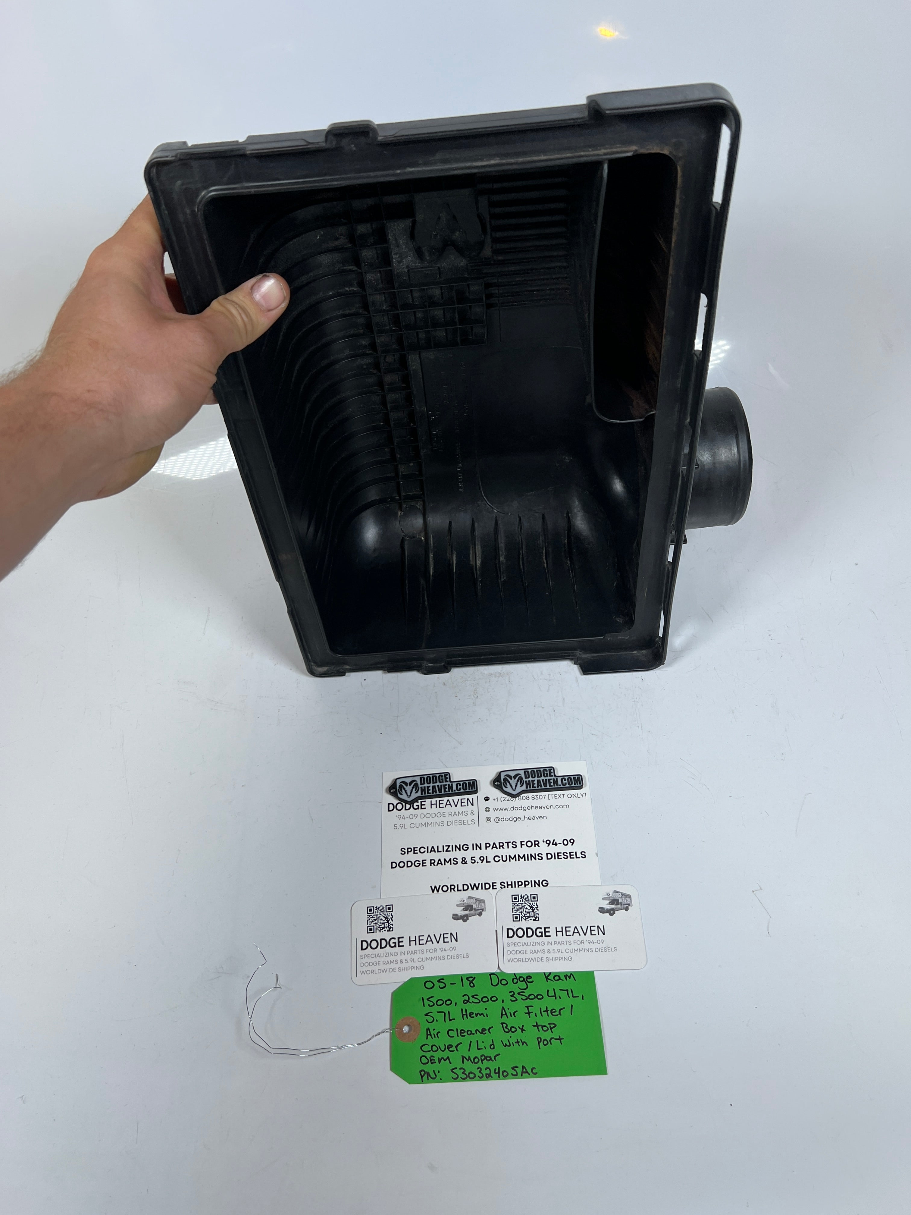 2005-2018 Dodge Ram 4.7L 5.7L Air Filter Air box Top Cover Lid W Port