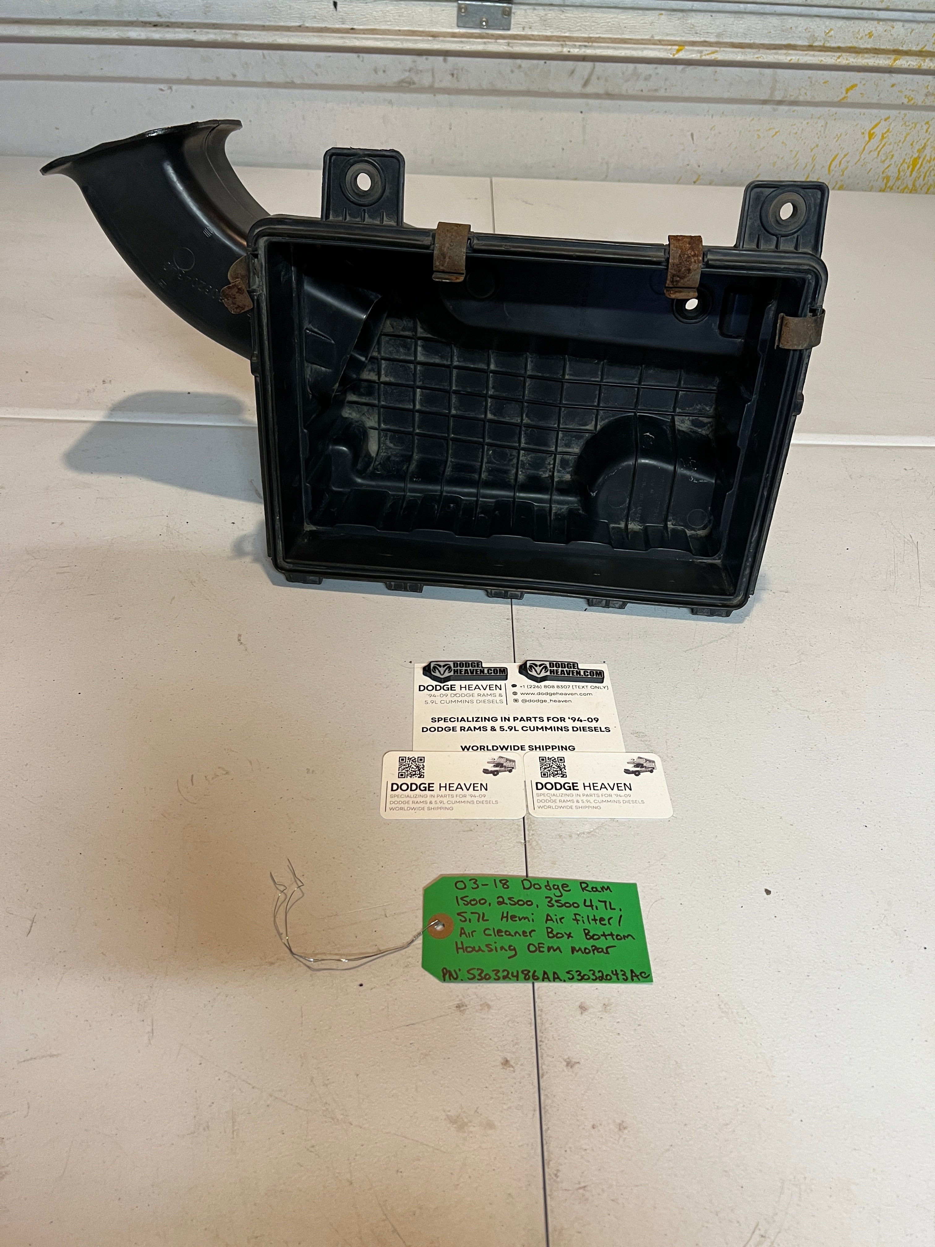 2003-2018 Dodge Ram 1500-3500 4.7L 5.7L Hemi Air filter Box Bottom Housing