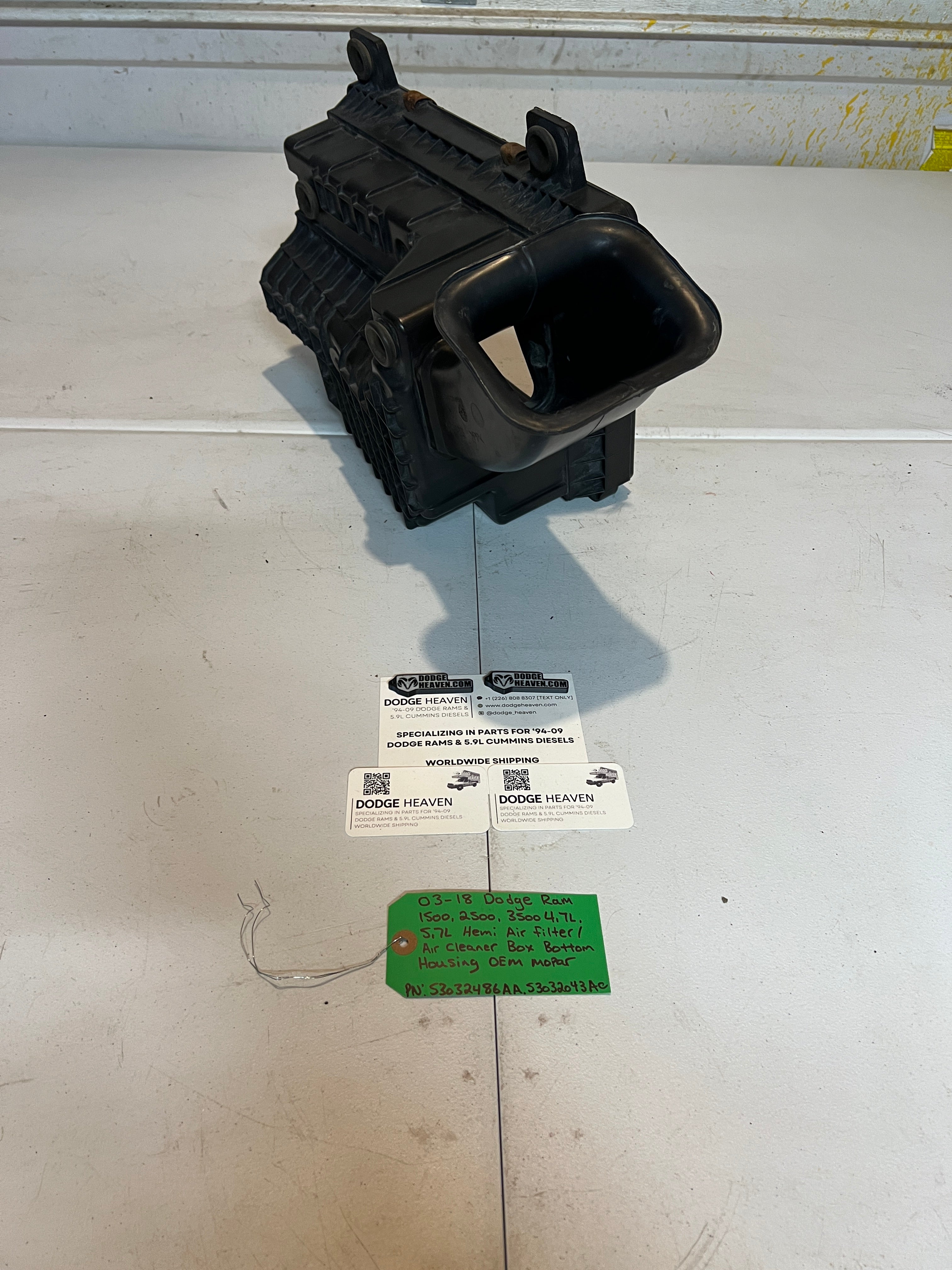 2003-2018 Dodge Ram 1500-3500 4.7L 5.7L Hemi Air filter Box Bottom Housing