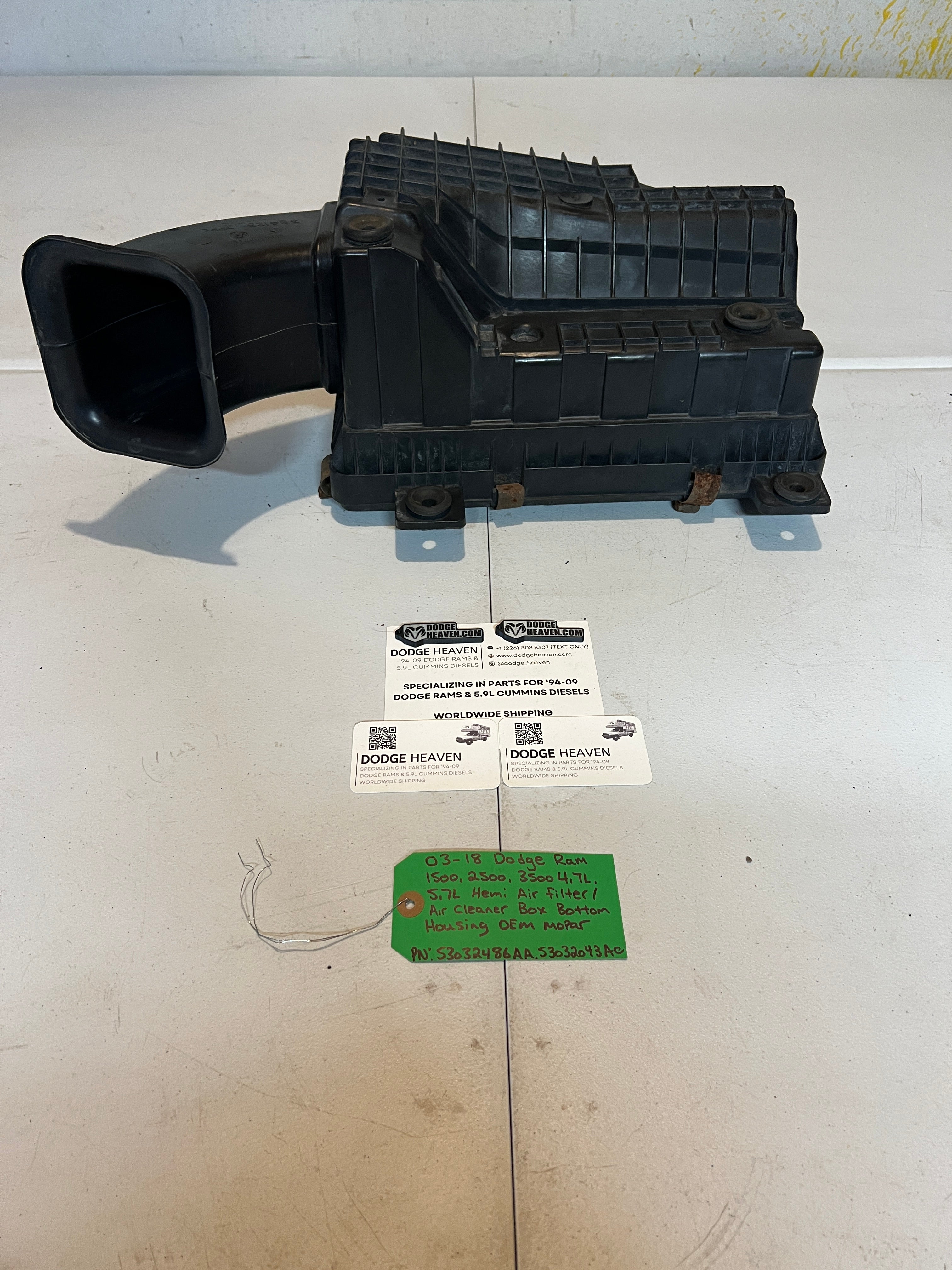 2003-2018 Dodge Ram 1500-3500 4.7L 5.7L Hemi Air filter Box Bottom Housing