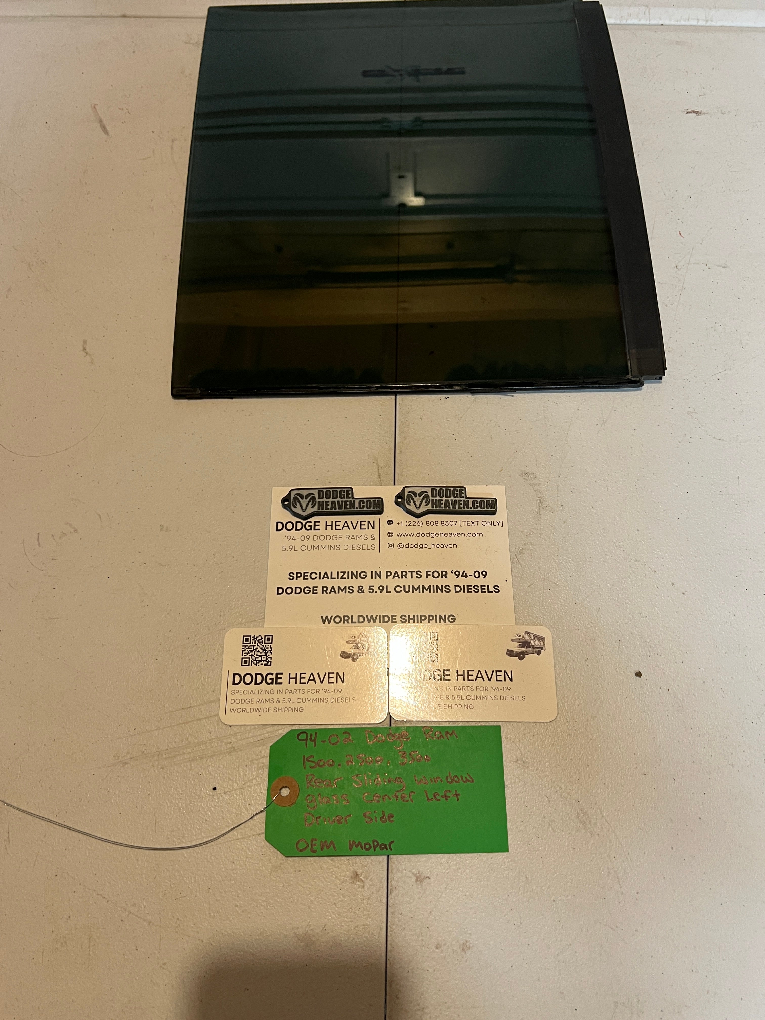 1994-2002 Dodge Ram 1500-3500 Rear Slider Sliding Window Glass Center RH