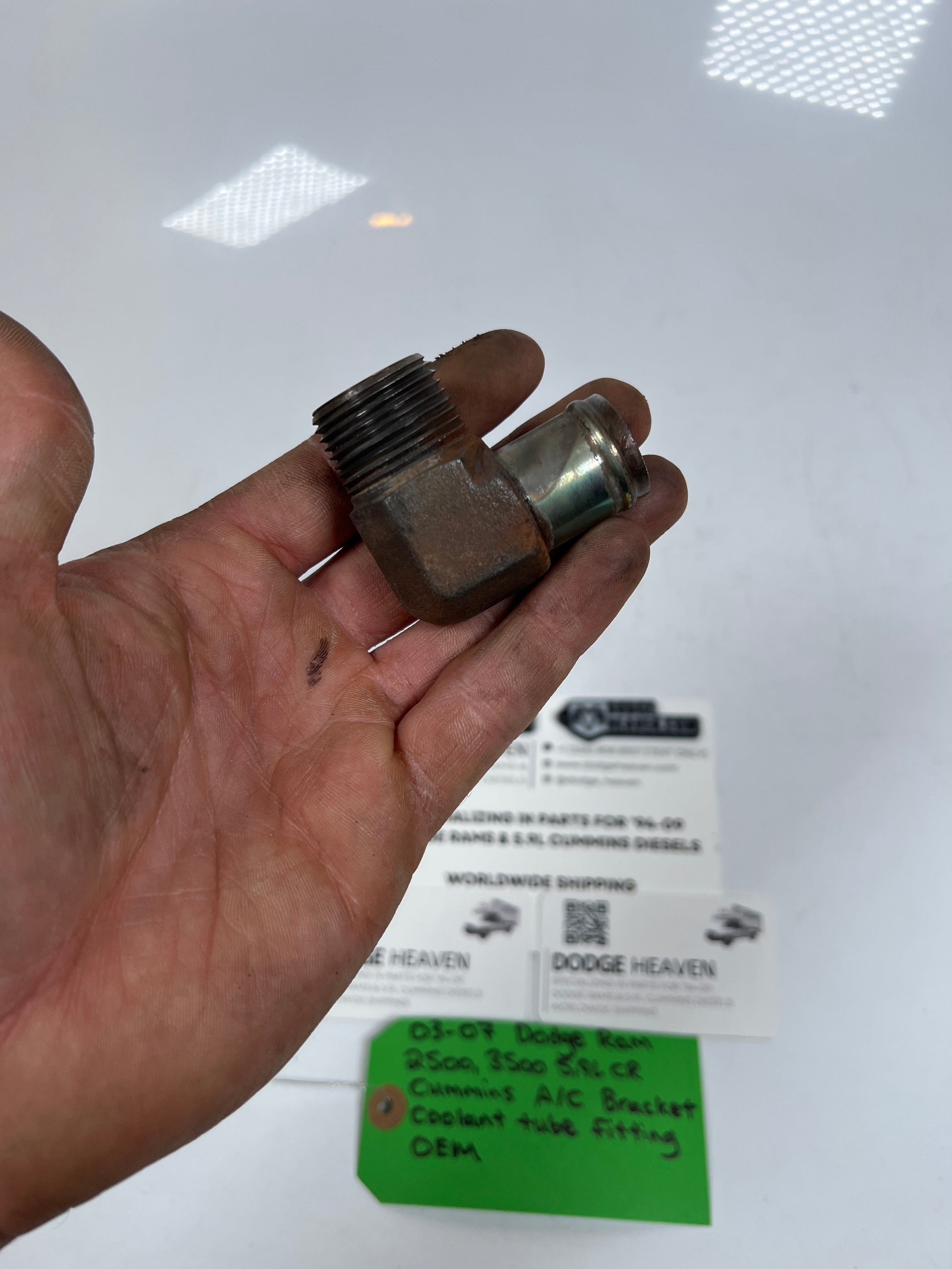 2003-2007 Dodge Ram 2500 3500 5.9L Cummins A/C Bracket Coolant Tube Fitting