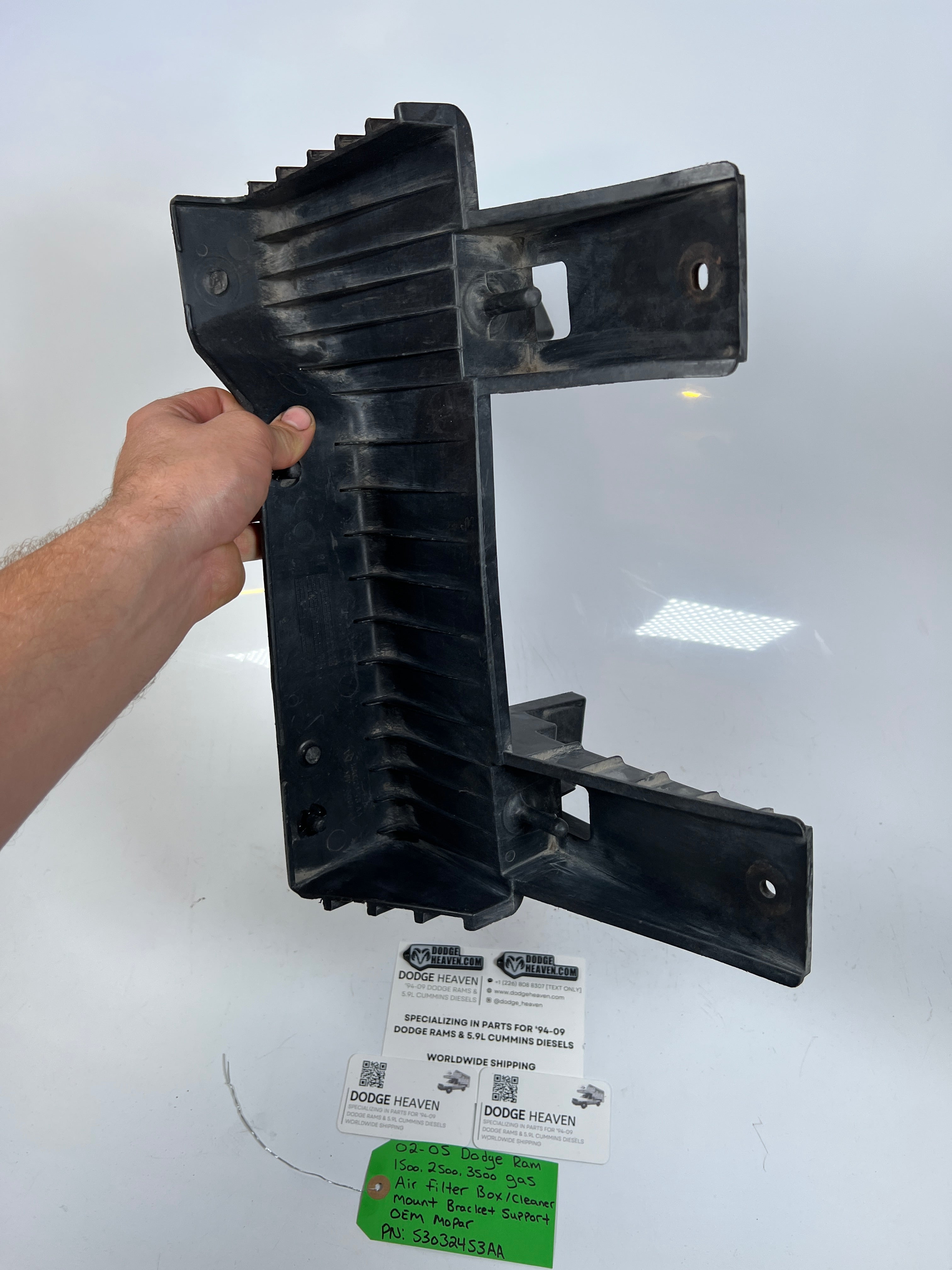 2002-2005 Dodge ram Air Filter Box Fender Mount Support Bracket