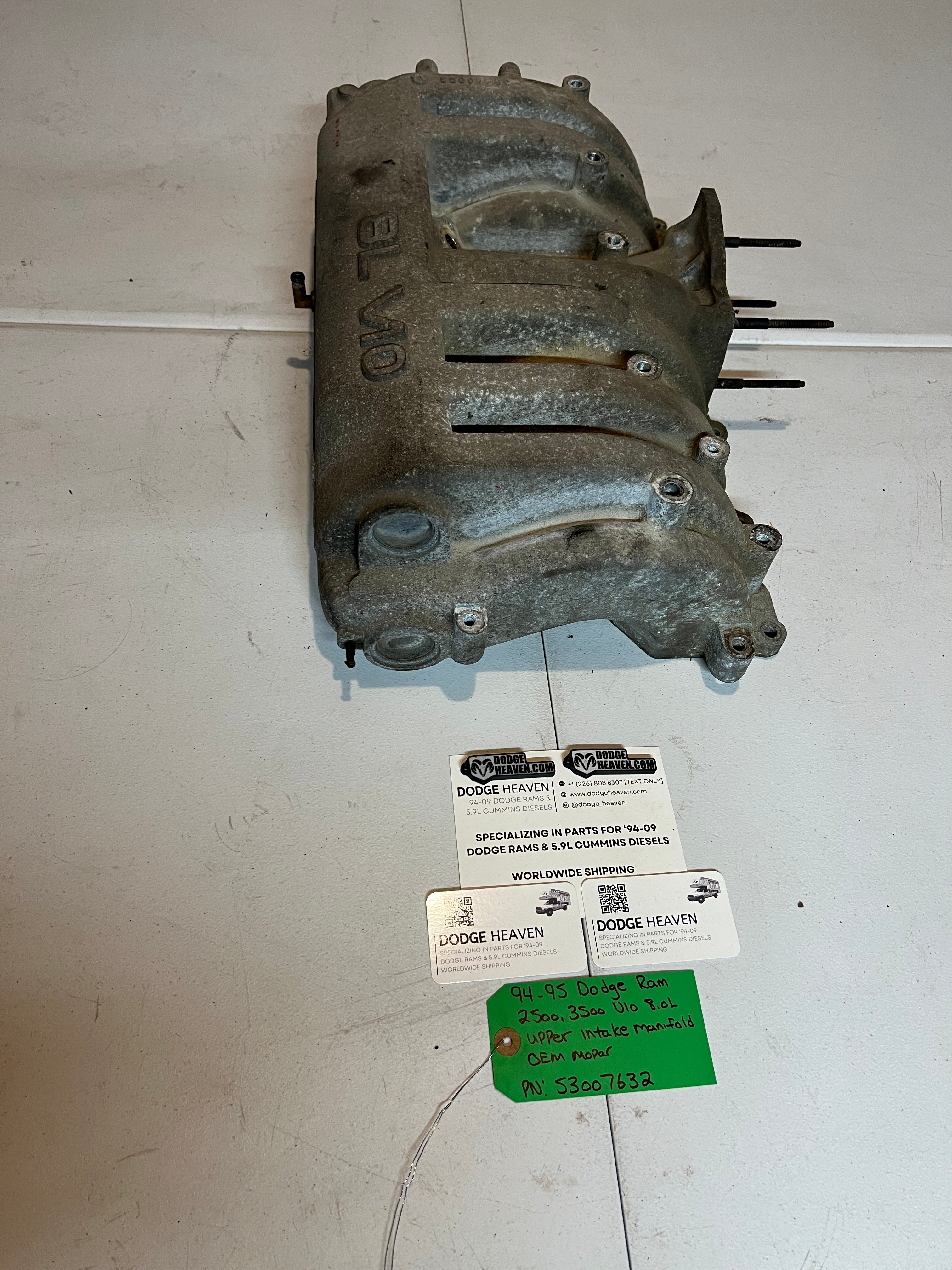 1994-1995 Dodge Ram 2500 3500 V10 8.0L Upper Intake Manifold