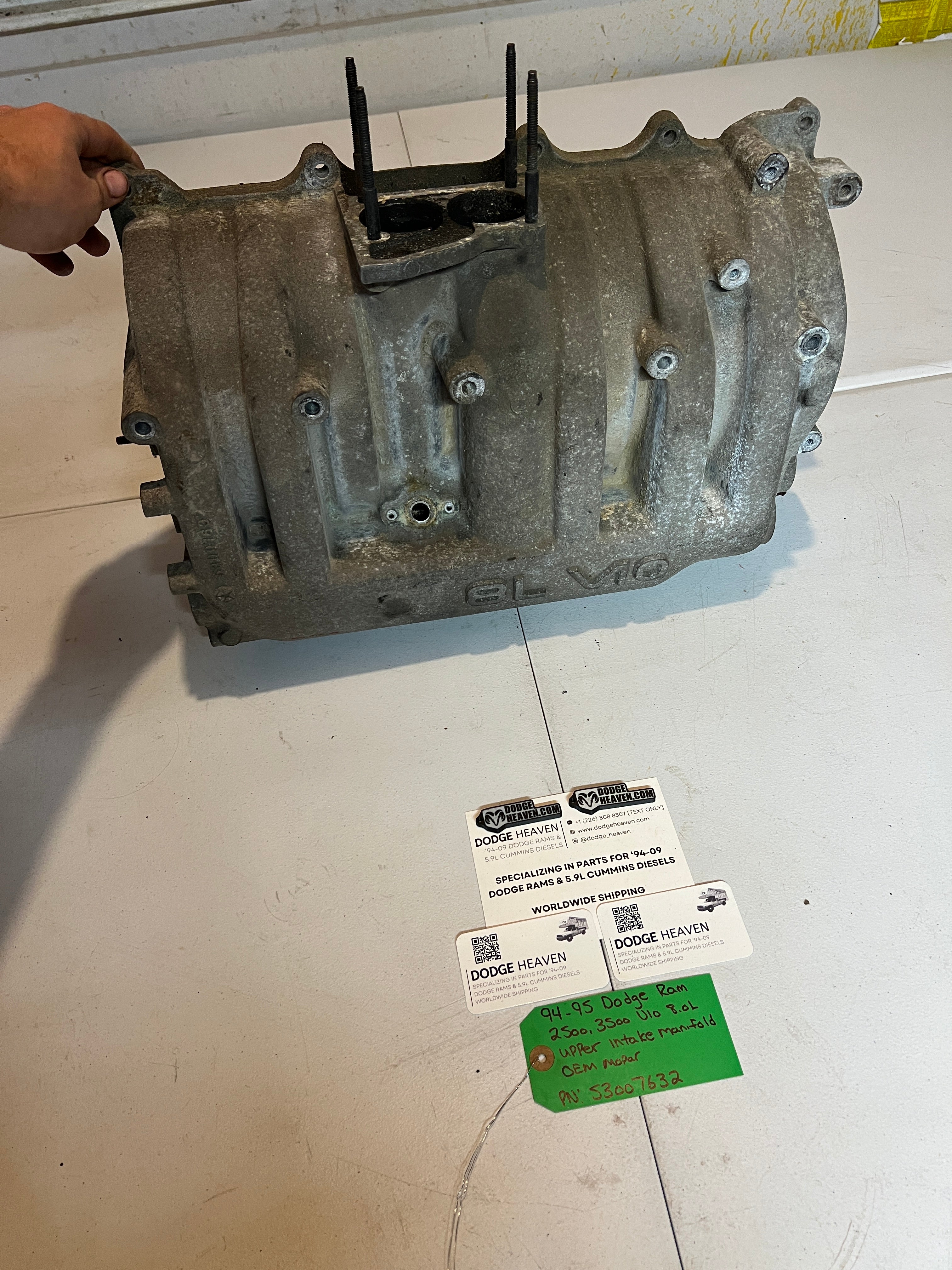 1994-1995 Dodge Ram 2500 3500 V10 8.0L Upper Intake Manifold