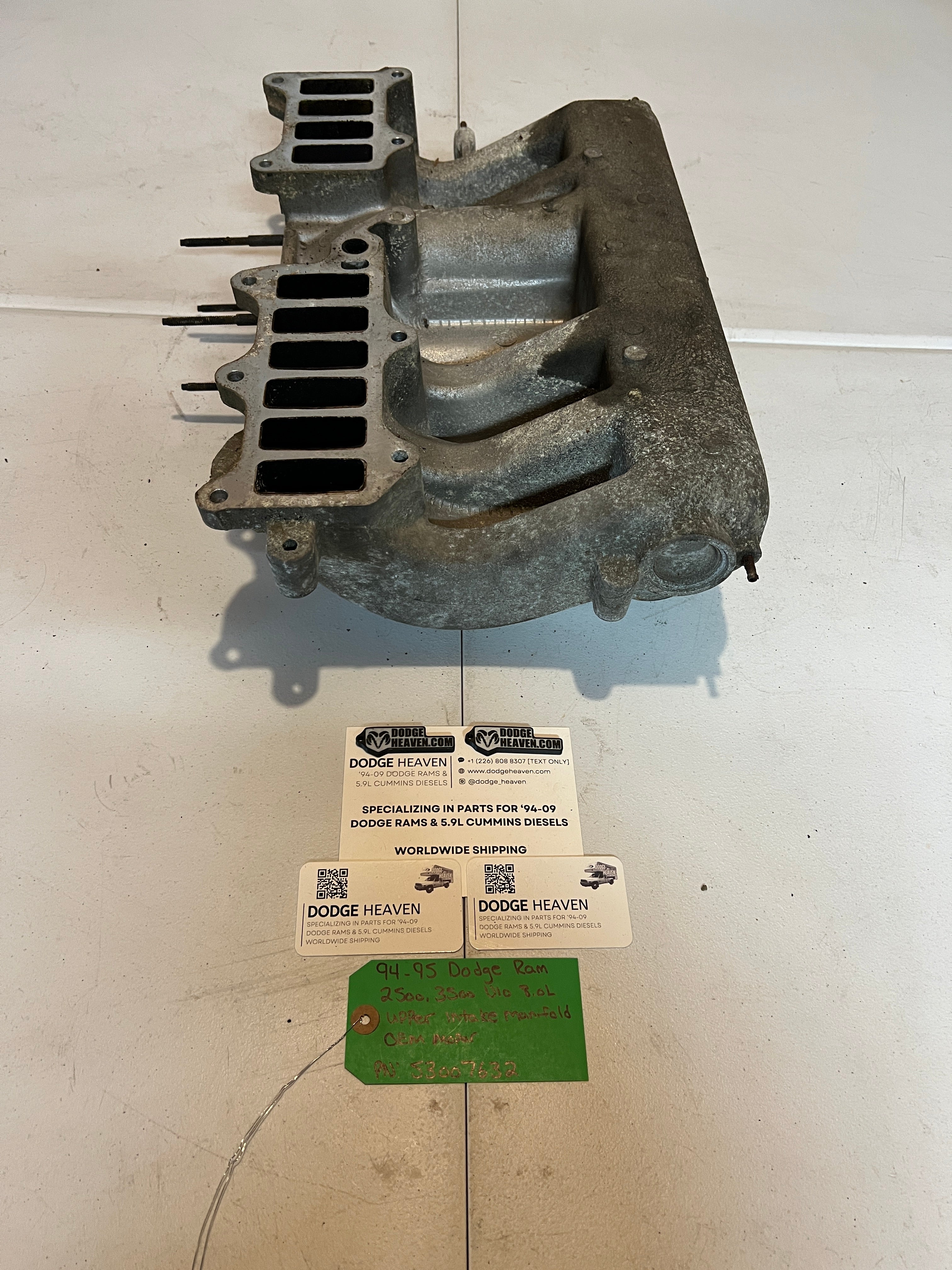 1994-1995 Dodge Ram 2500 3500 V10 8.0L Upper Intake Manifold