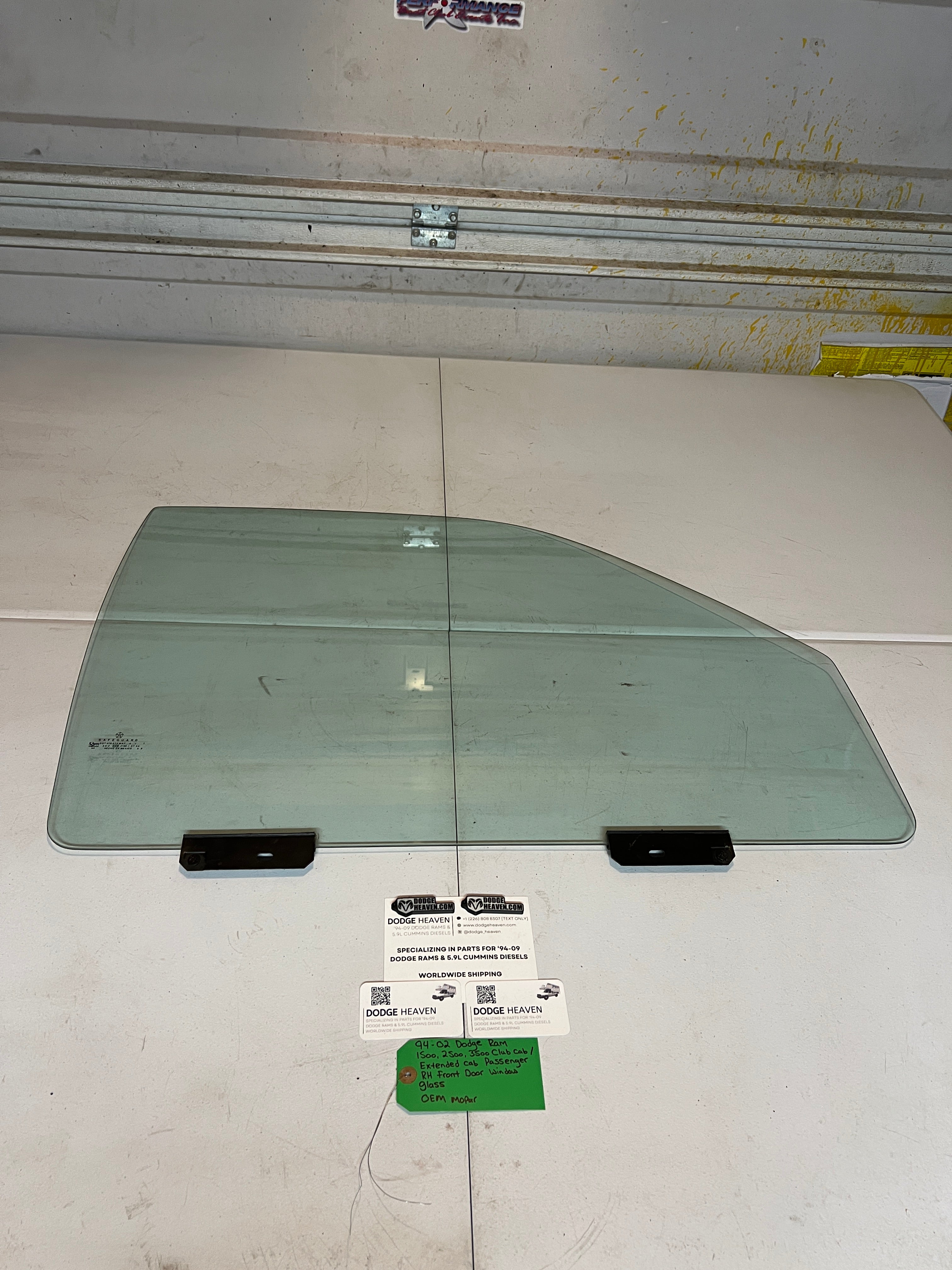 1994-2002 Dodge Ram 1500-3500 Passenger RH Front Door Window Glass