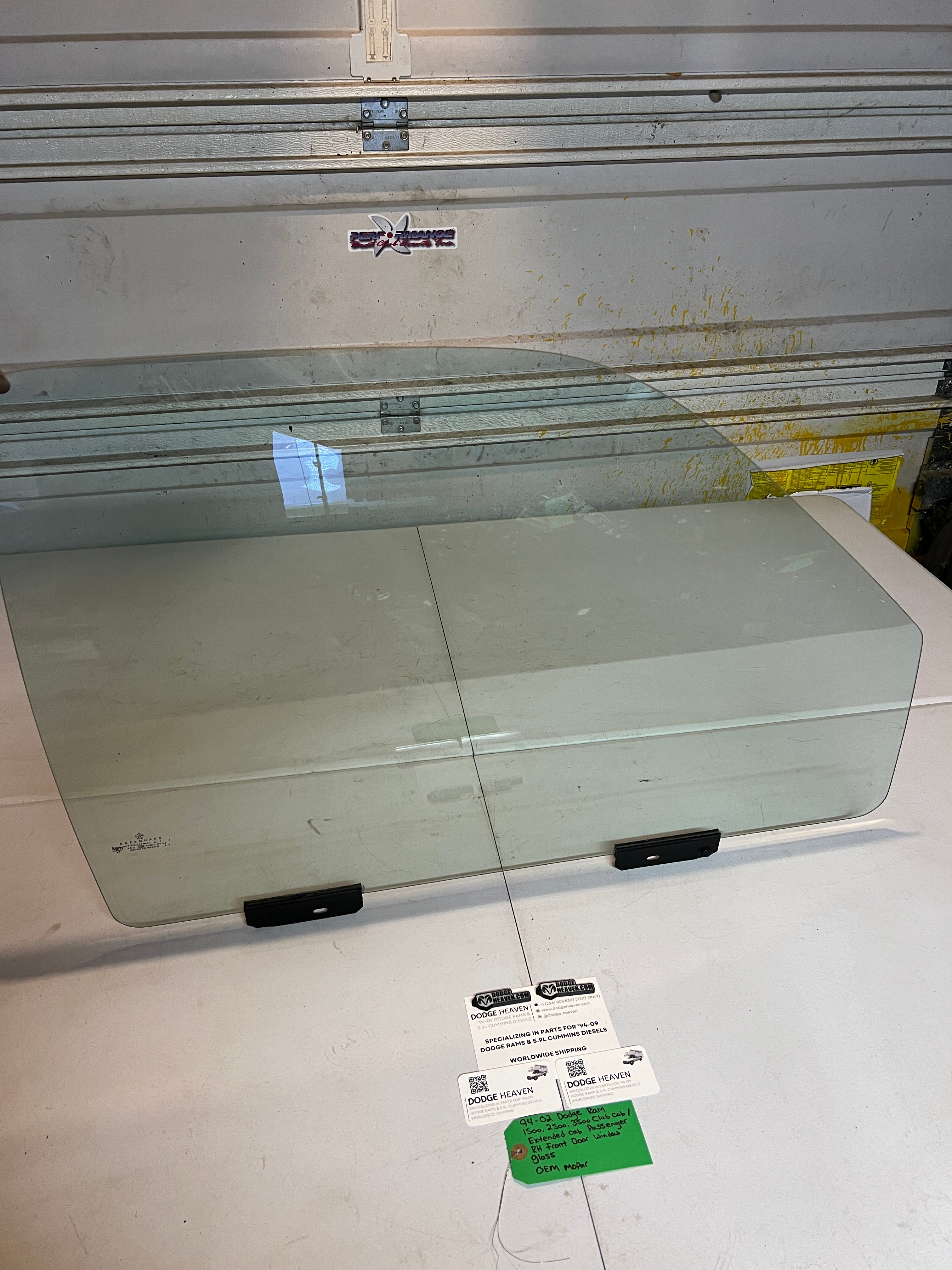 1994-2002 Dodge Ram 1500-3500 Passenger RH Front Door Window Glass
