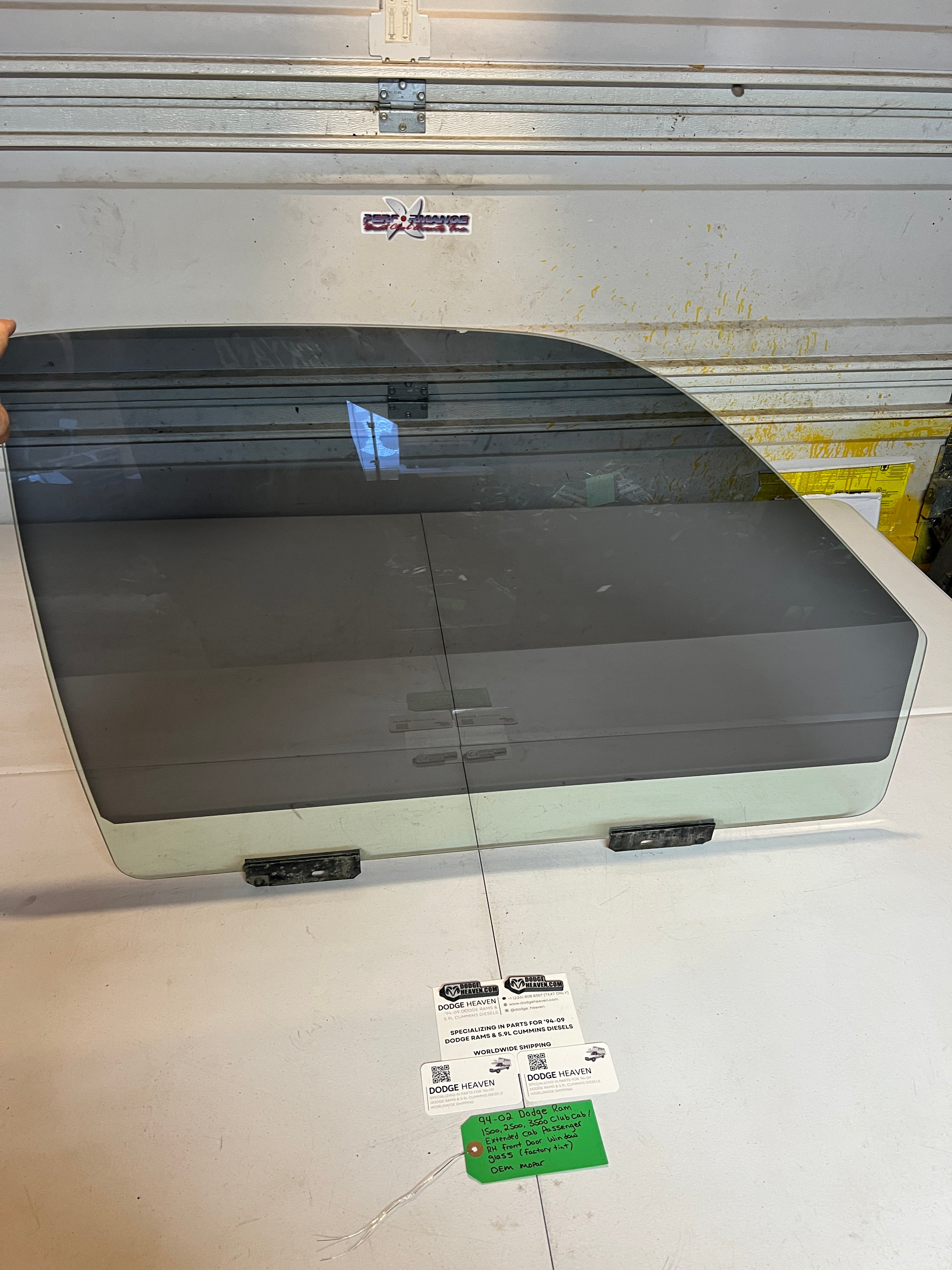 1994-2002 Dodge Ram 1500-3500 Passenger Rh Front Door Window Glass Tinted