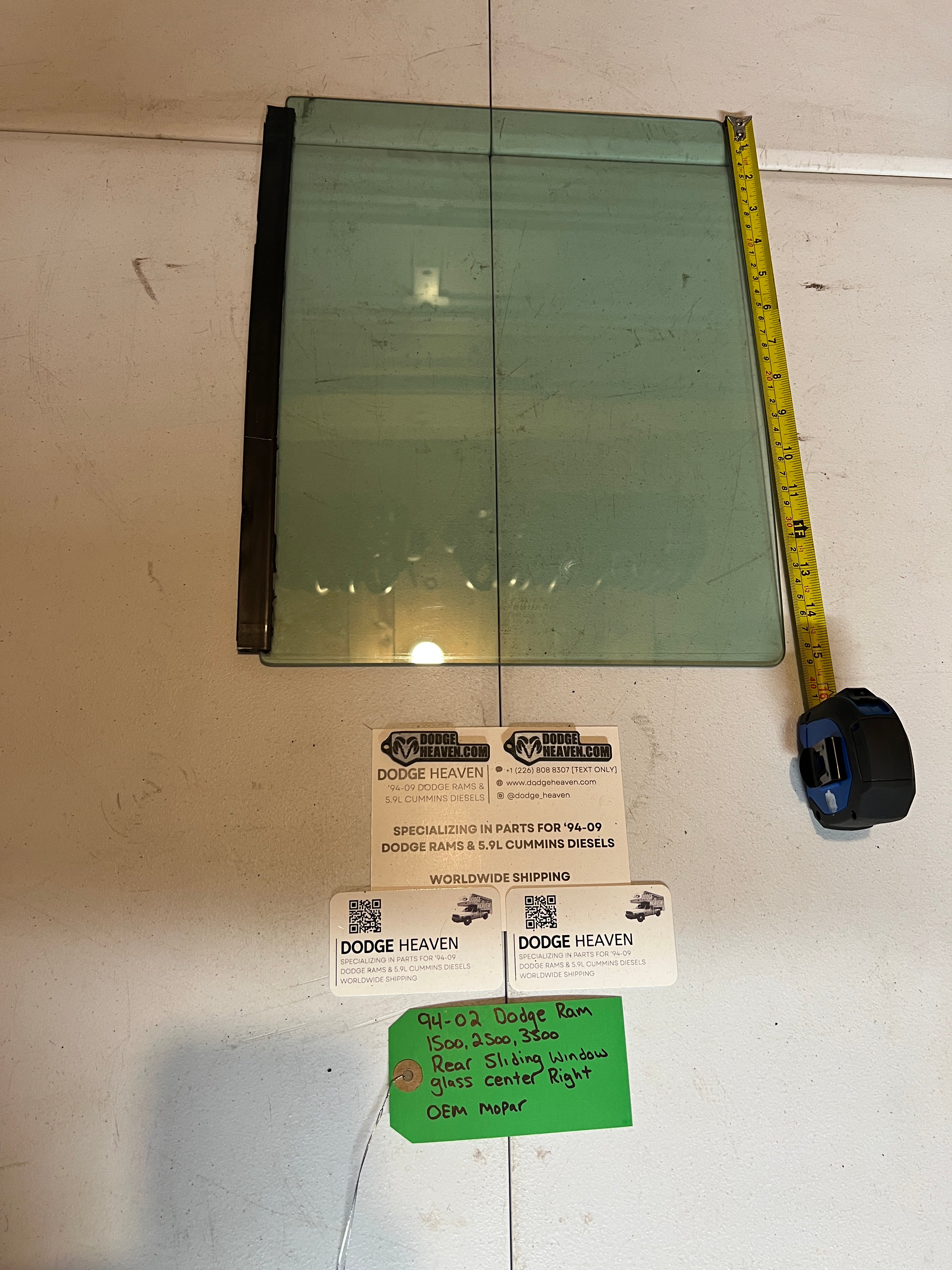 1994-2002 Dodge Ram 1500-3500 Rear Sliding Window Rear Slider Glass Center RH