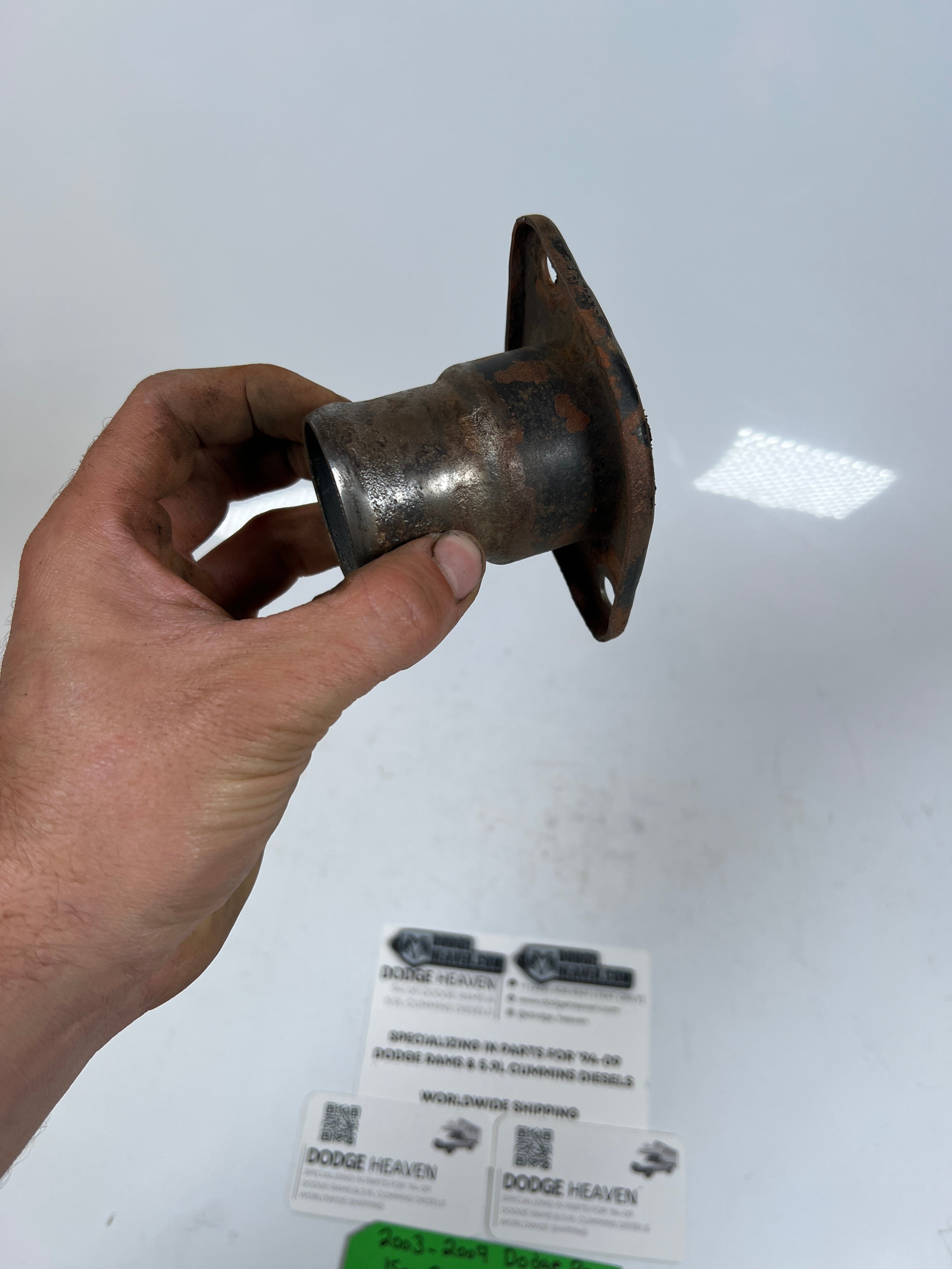 2003-2009 Dodge Ram 5.7L Hemi Engine Coolant Thermostat Housing