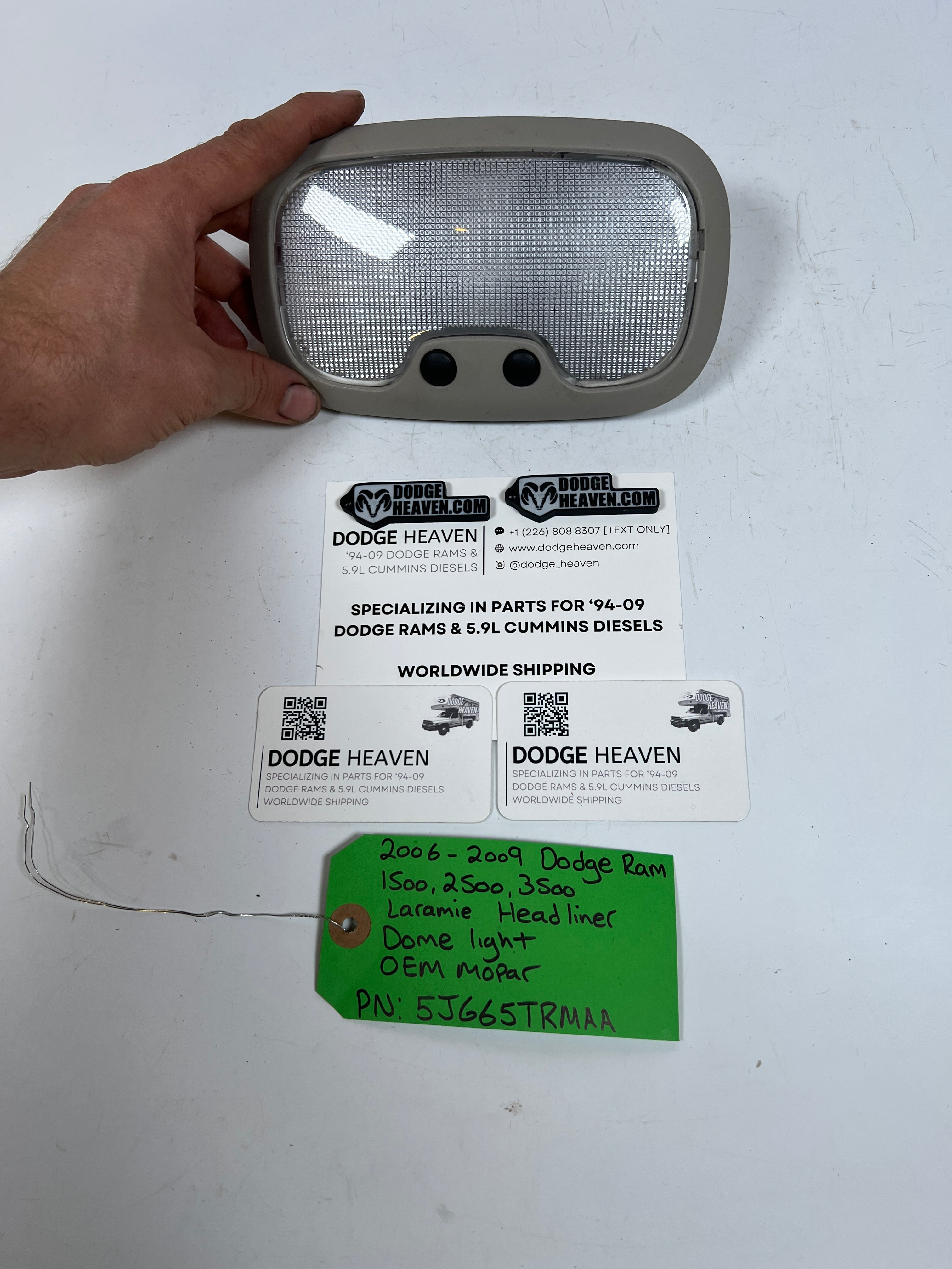 2006-2009 Dodge Ram 1500-3500 Laramie Headliner Dome Light