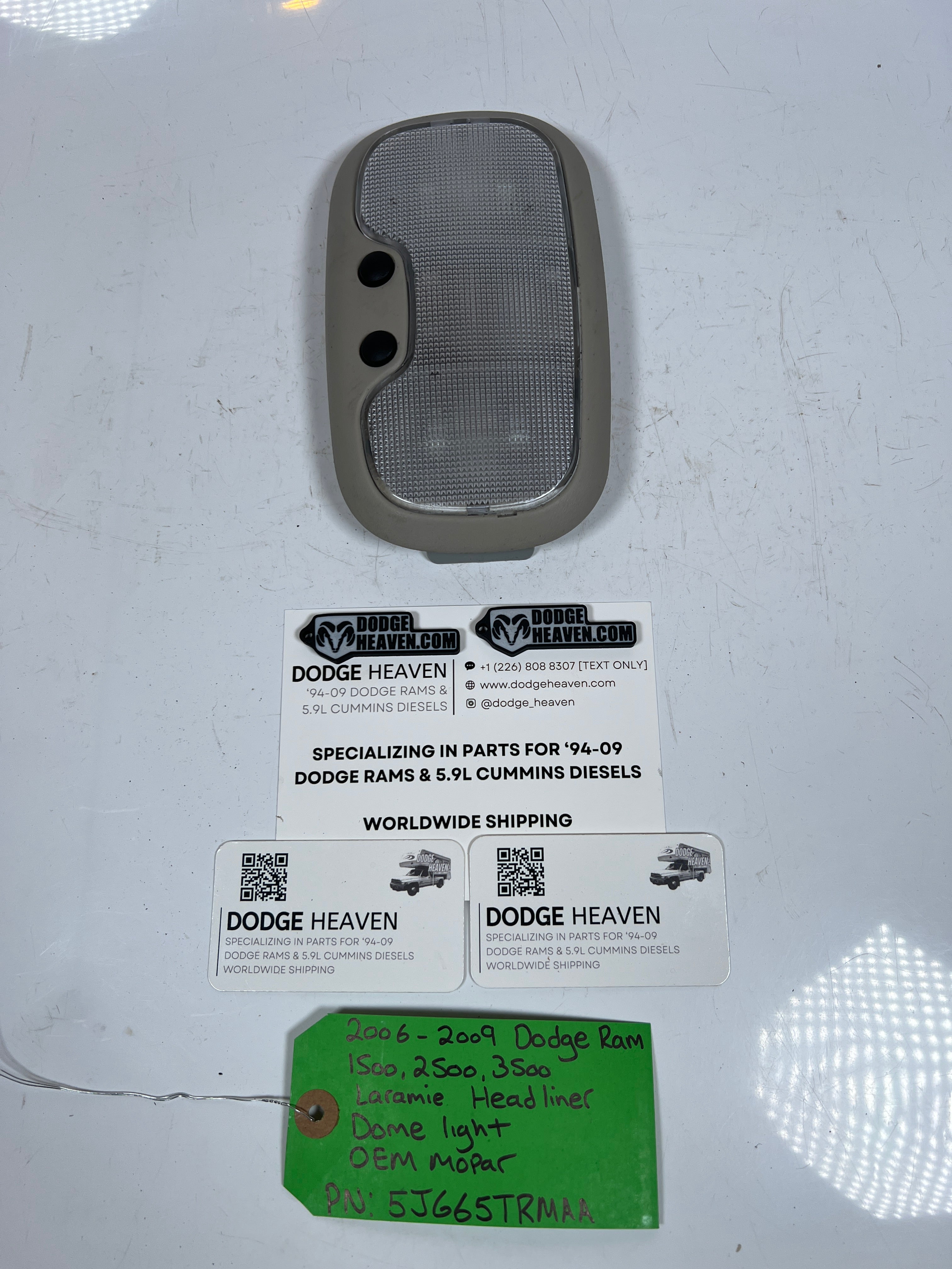2006-2009 Dodge Ram 1500-3500 Laramie Headliner Dome Light