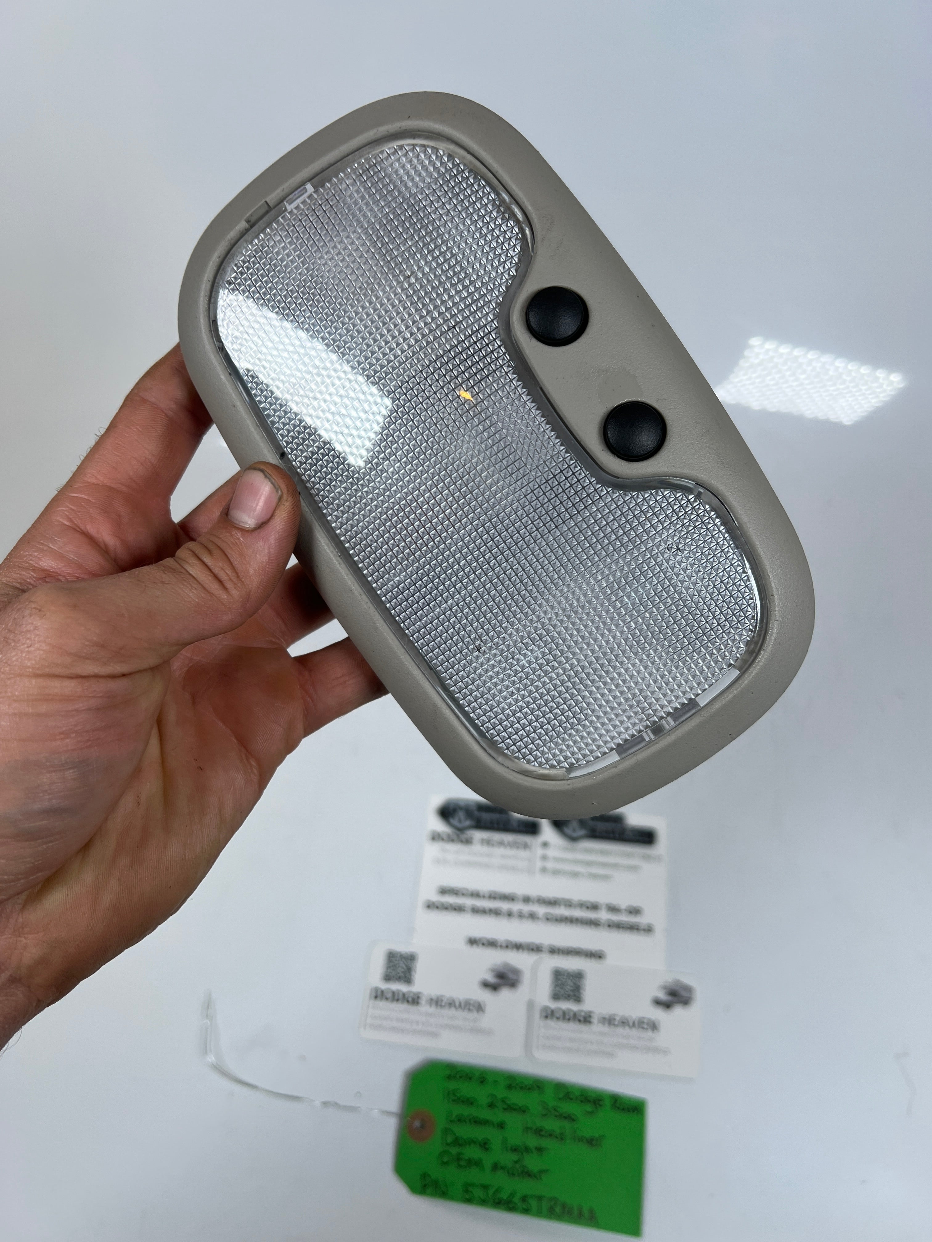 2006-2009 Dodge Ram 1500-3500 Laramie Headliner Dome Light
