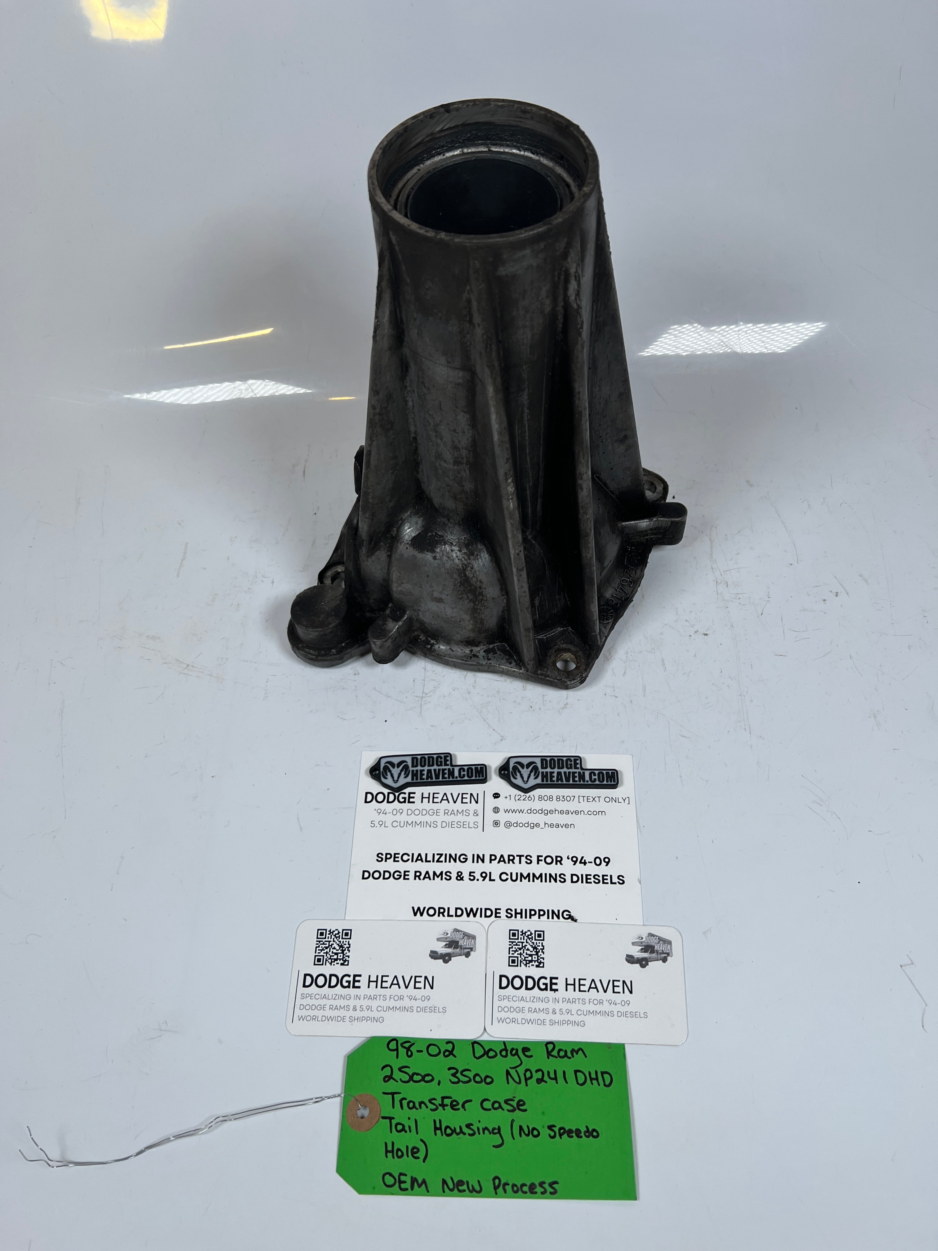 1998-2002 Dodge Ram NP241DHD Transfer Case Tail Housing NO Speedo Hole