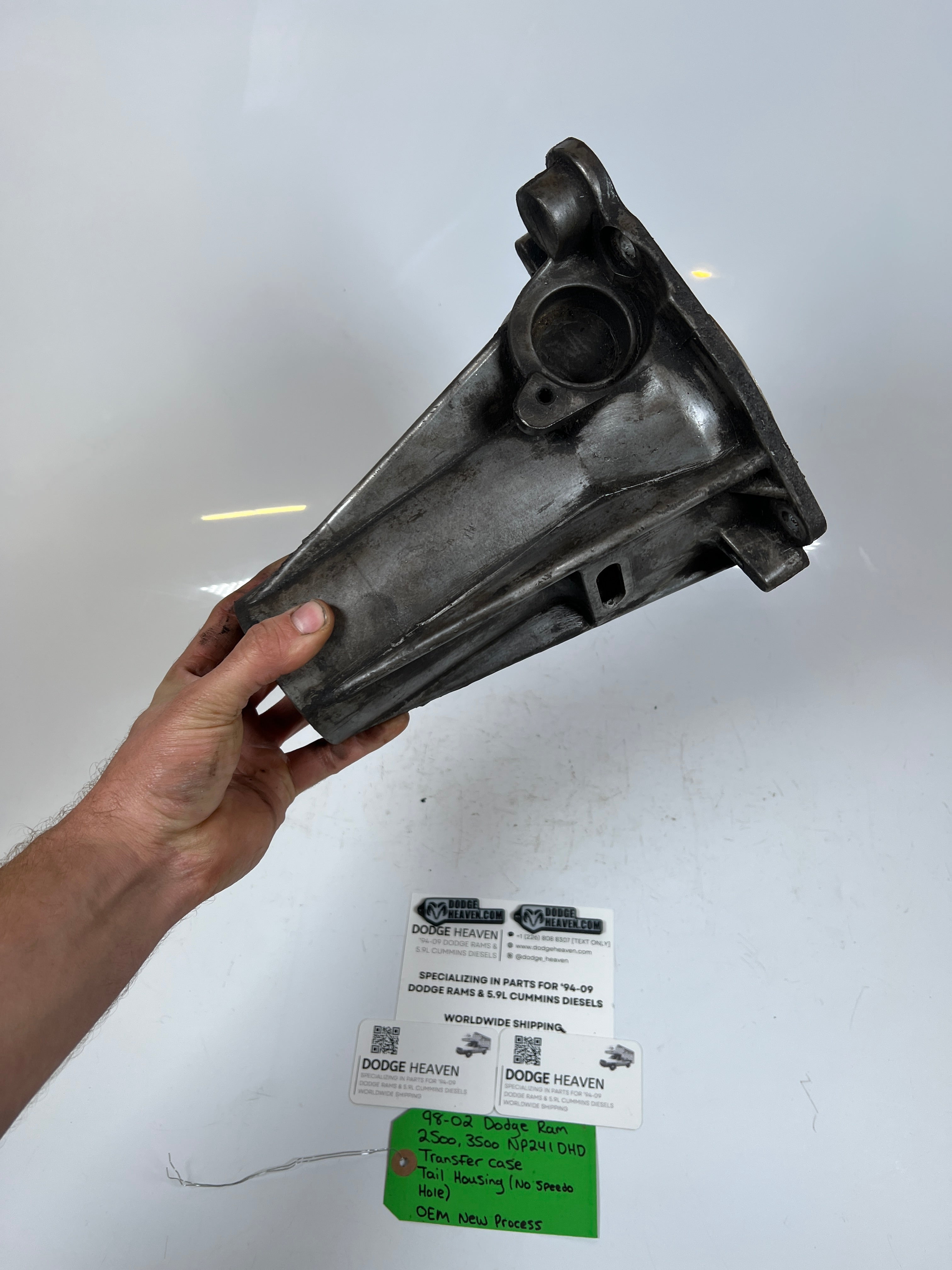 1998-2002 Dodge Ram NP241DHD Transfer Case Tail Housing NO Speedo Hole