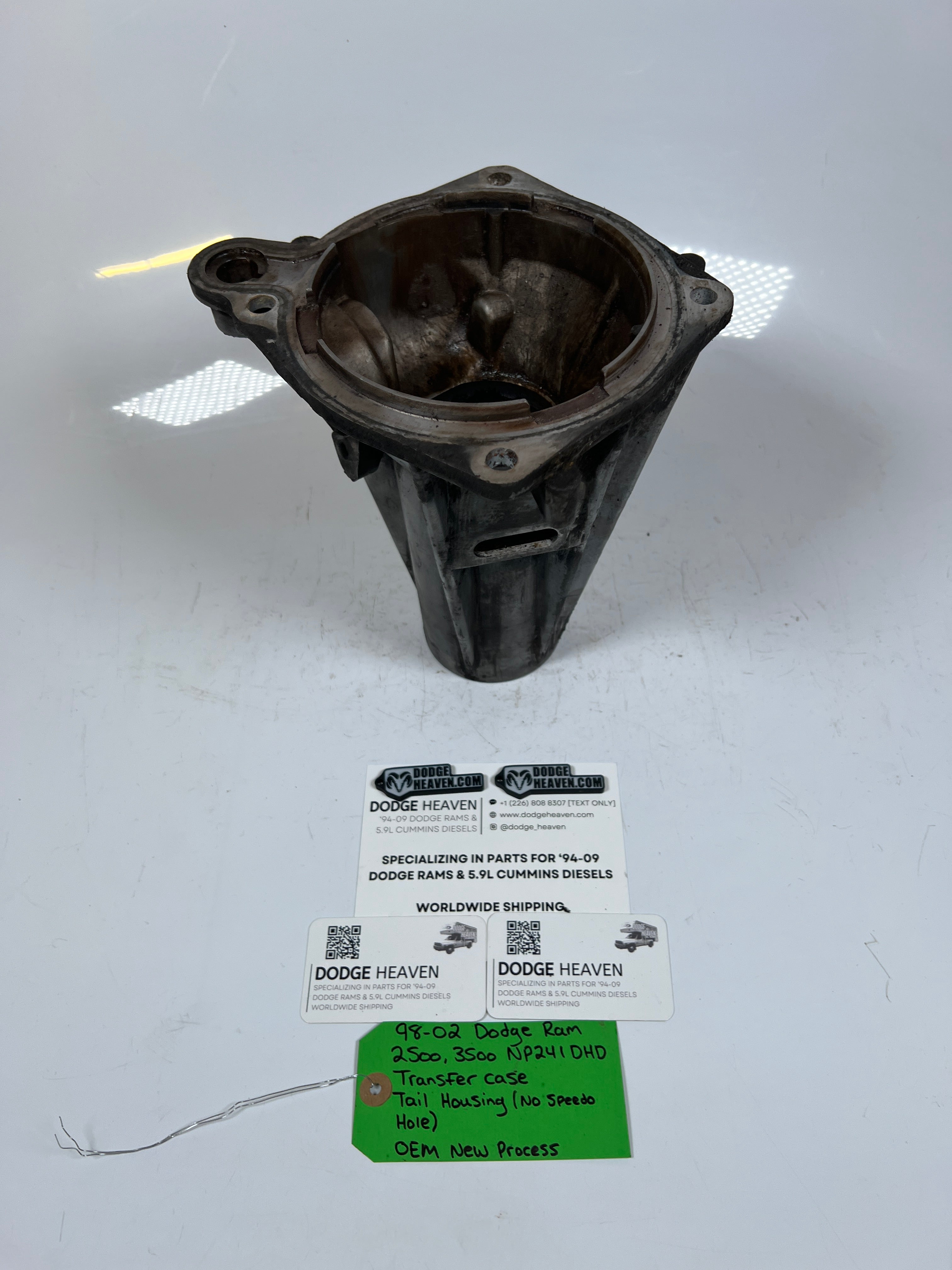 1998-2002 Dodge Ram NP241DHD Transfer Case Tail Housing NO Speedo Hole