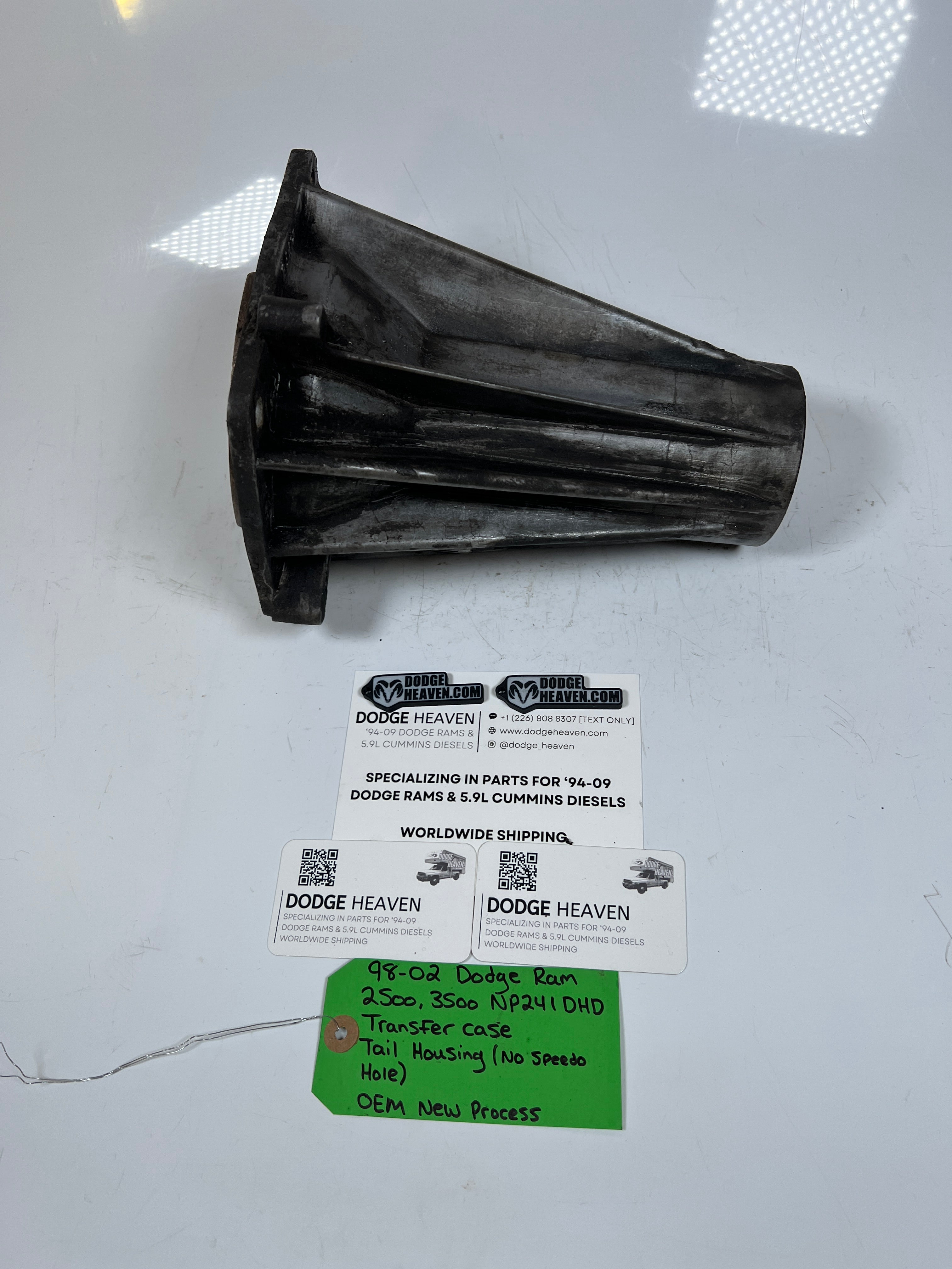 1998-2002 Dodge Ram NP241DHD Transfer Case Tail Housing NO Speedo Hole