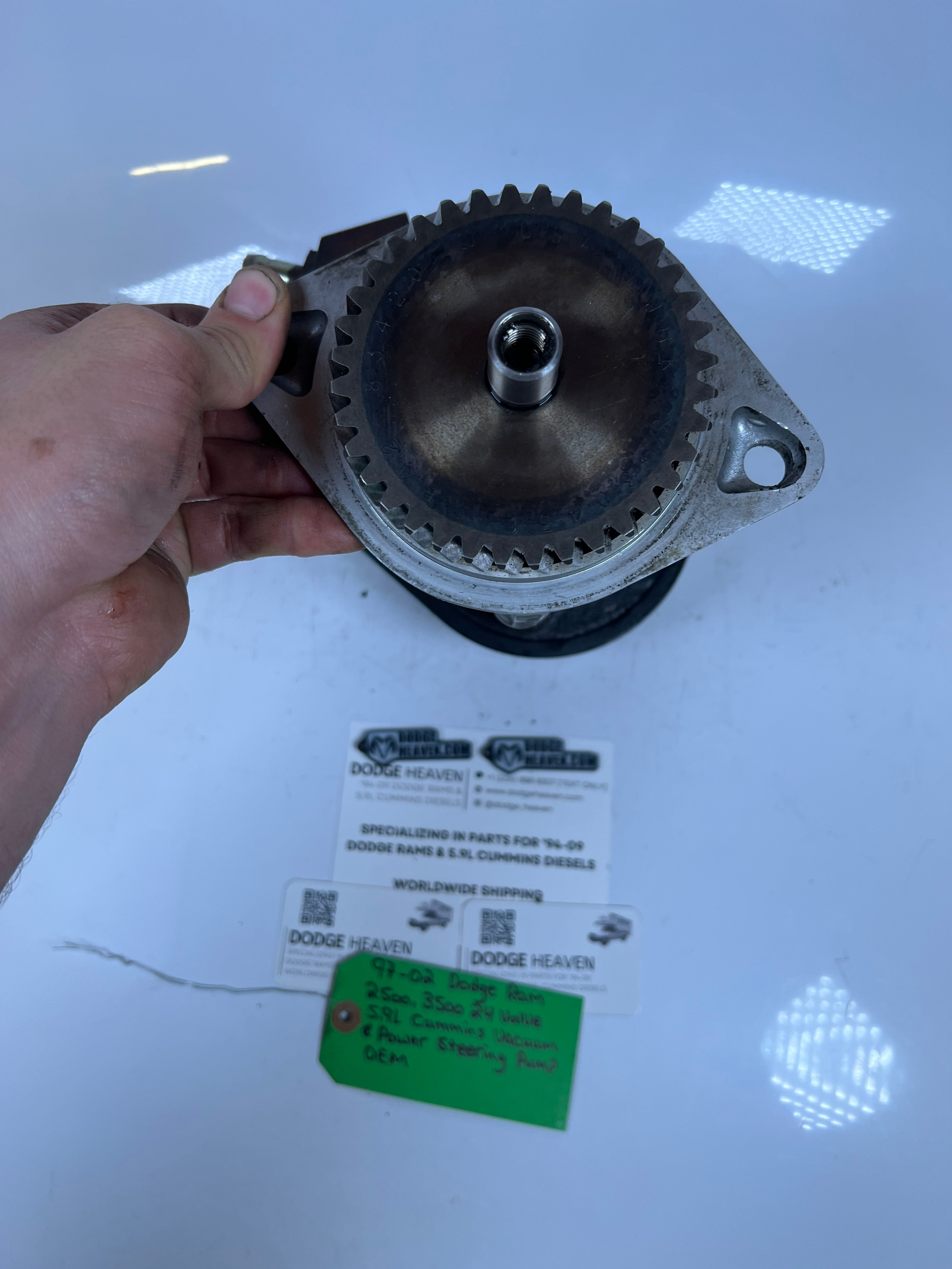 1997-2002 Dodge Ram 2500 3500 5.9L Cummins Vacuum & Power Steering Pump