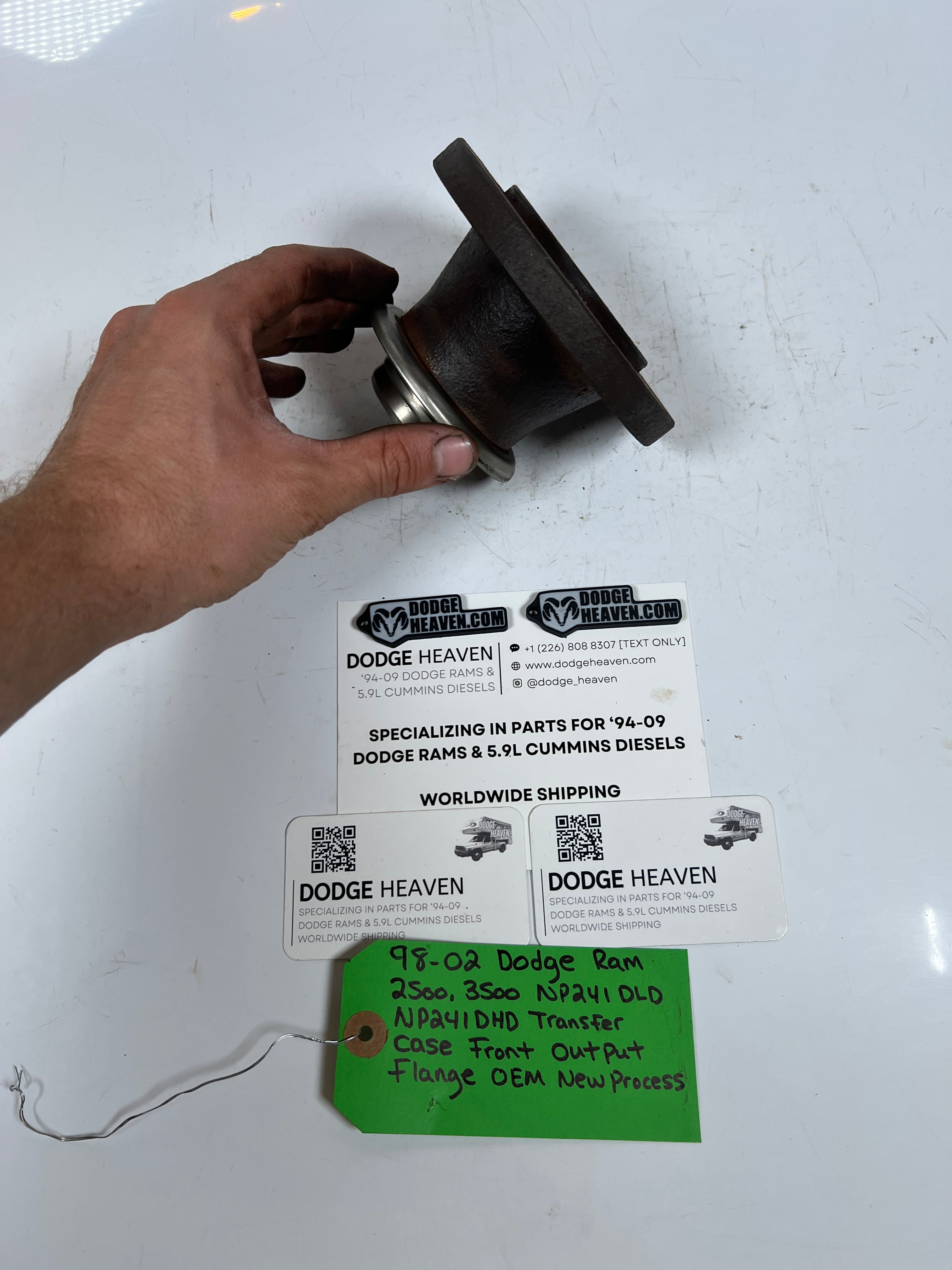 1998-2002 Dodge Ram NP241DLD NP241DHD Transfer Case Front Output Flange