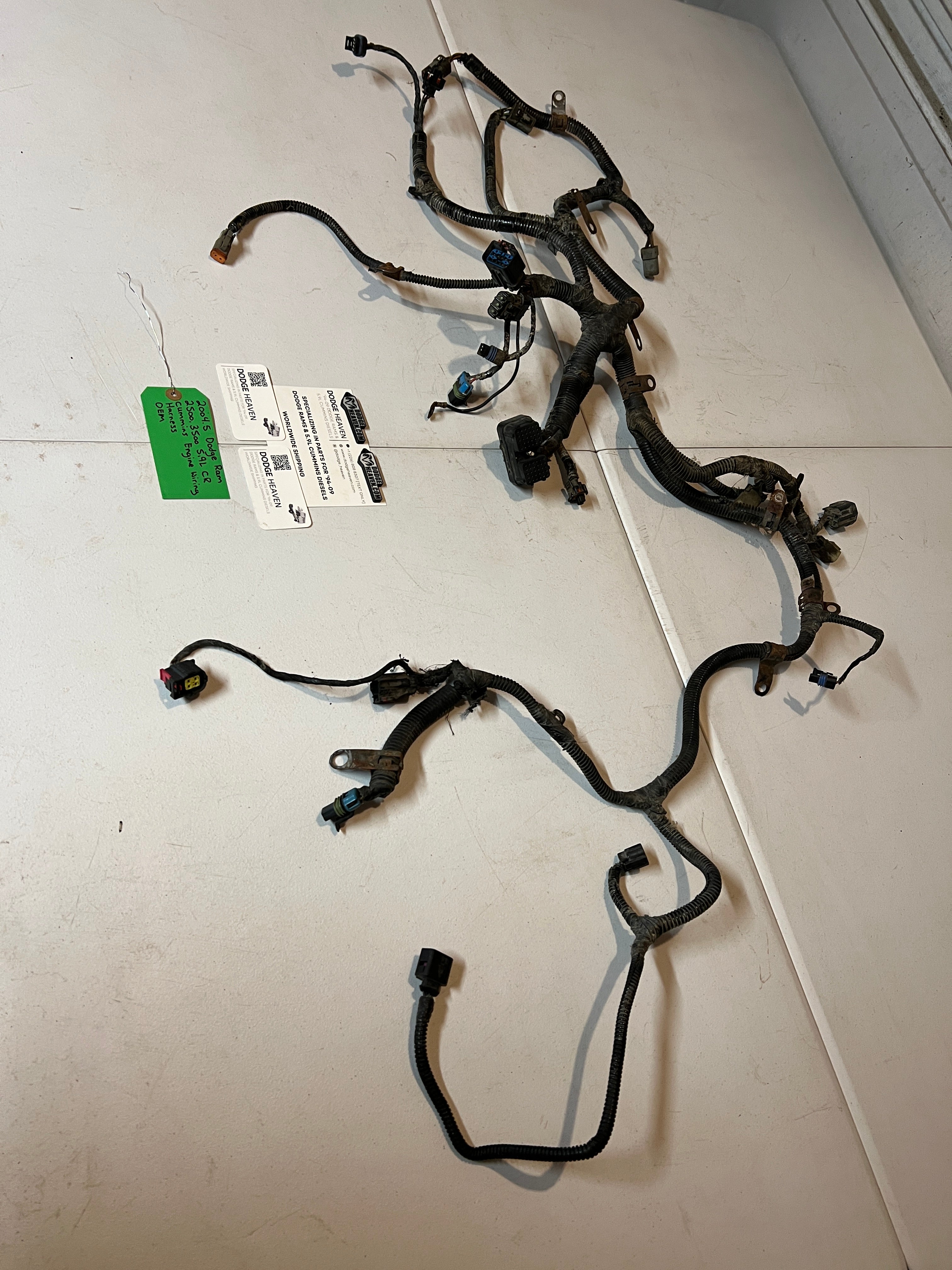 2004.5-2004.5 Dodge Ram 2500 3500 5.9L Cummins Engine Wiring Harness