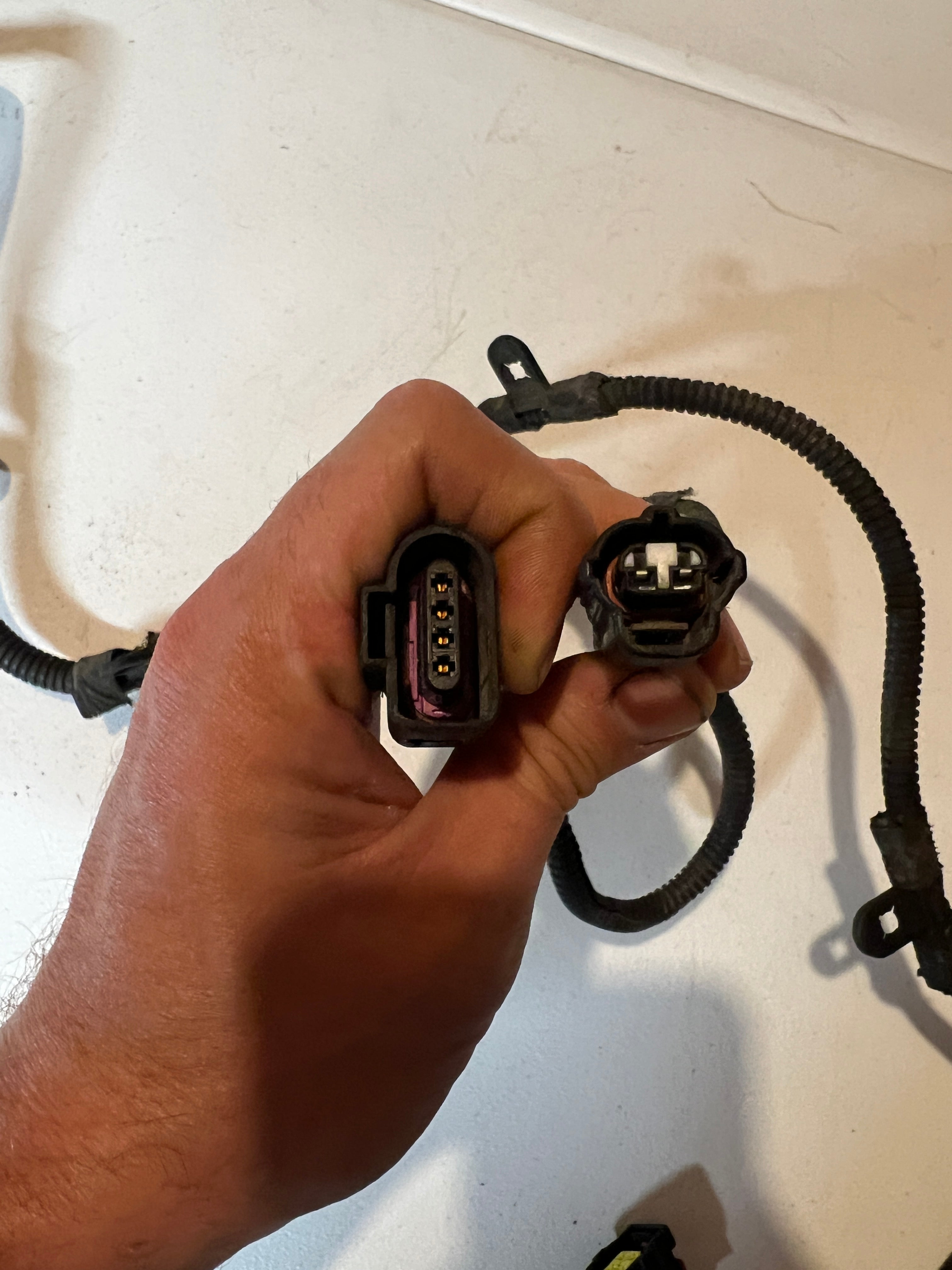 2003-2003 Dodge Ram 2500 3500 5.9L Cummins 6-SPD Engine Wiring Harness