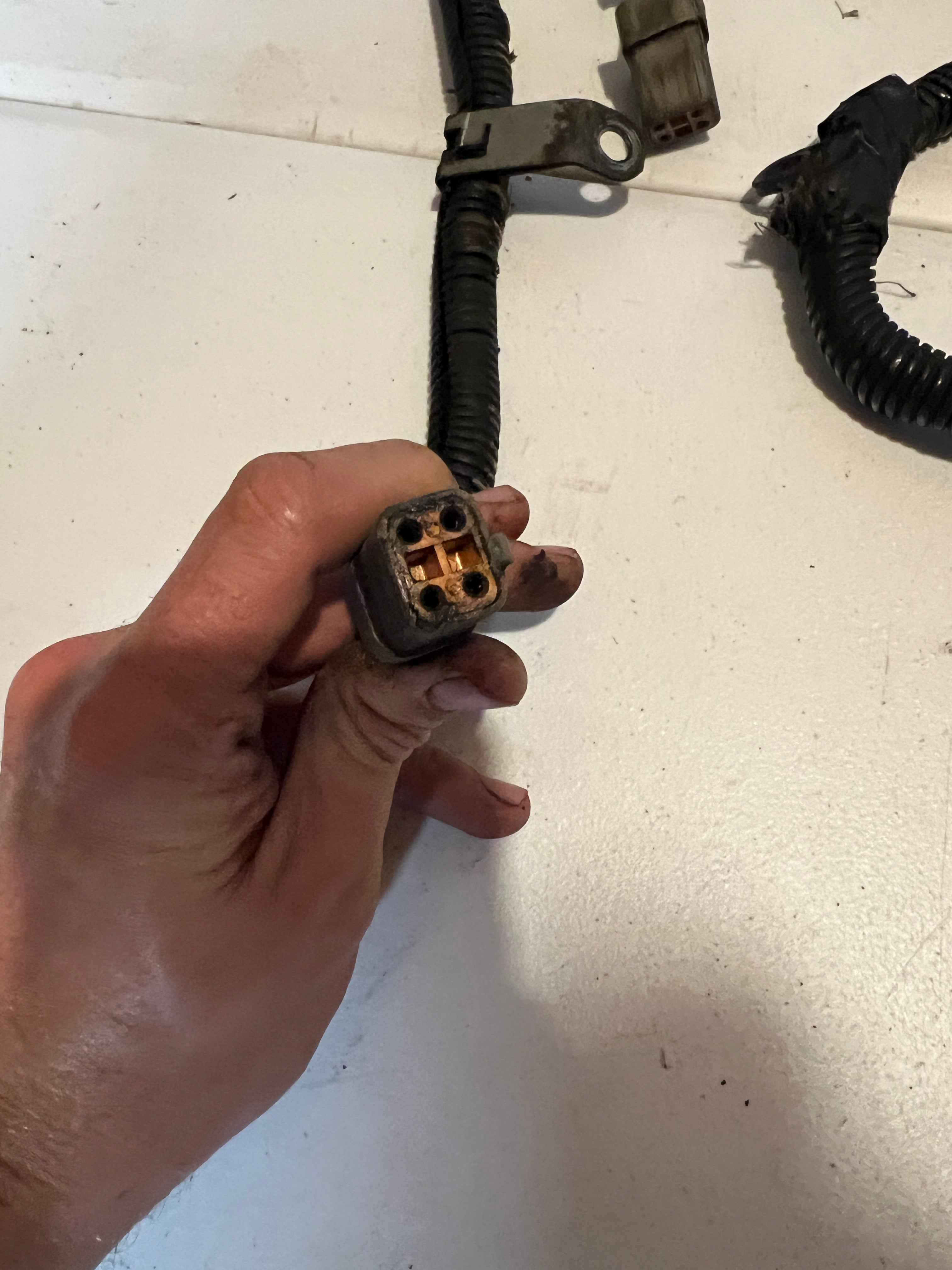 2005-2005 Dodge Ram 2500 3500 5.9L Cummins Engine Wiring Harness