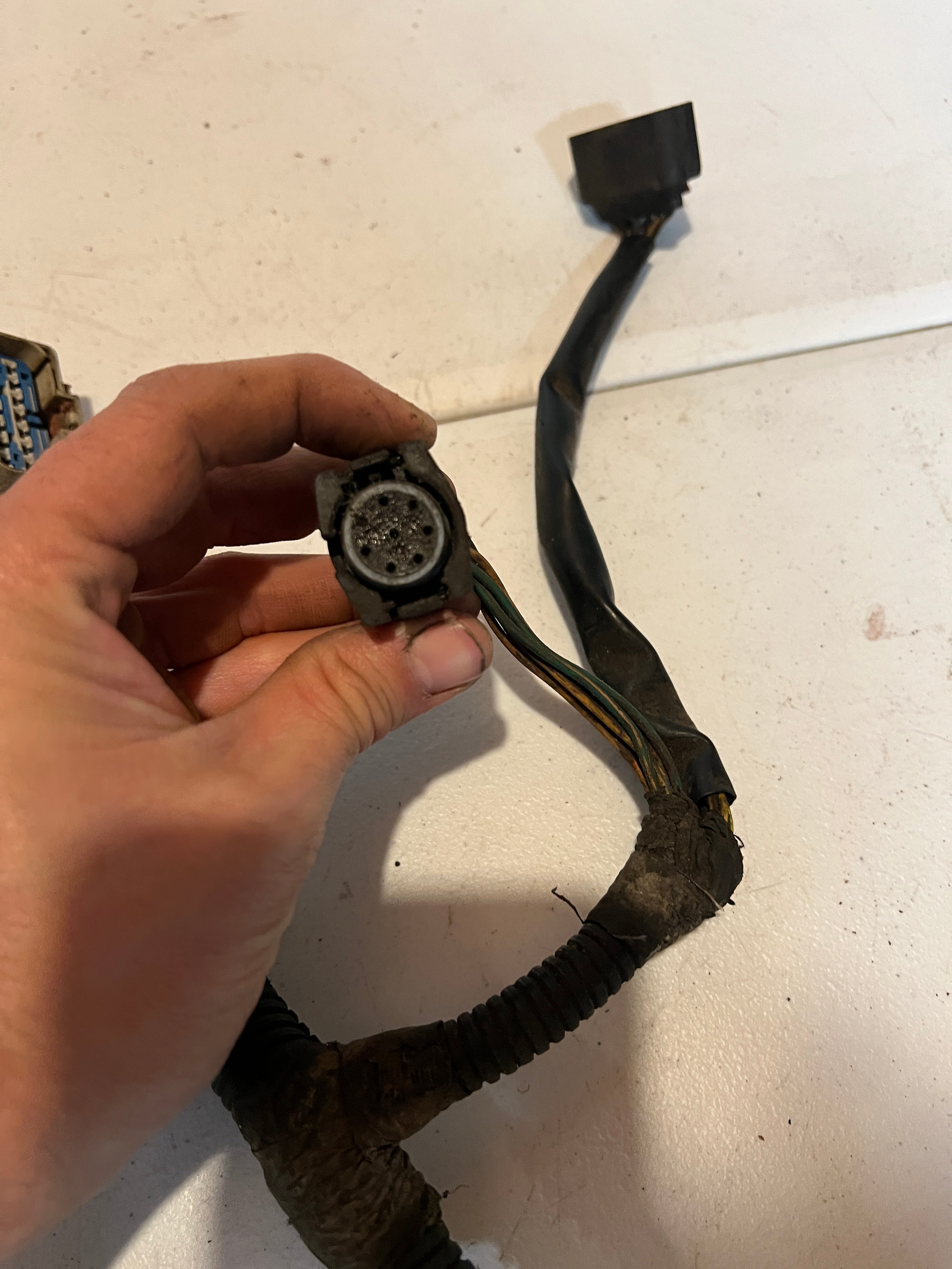 2004-2004 Dodge Ram 2500 3500 5.9L Cummins Auto Transmission Wiring Harness