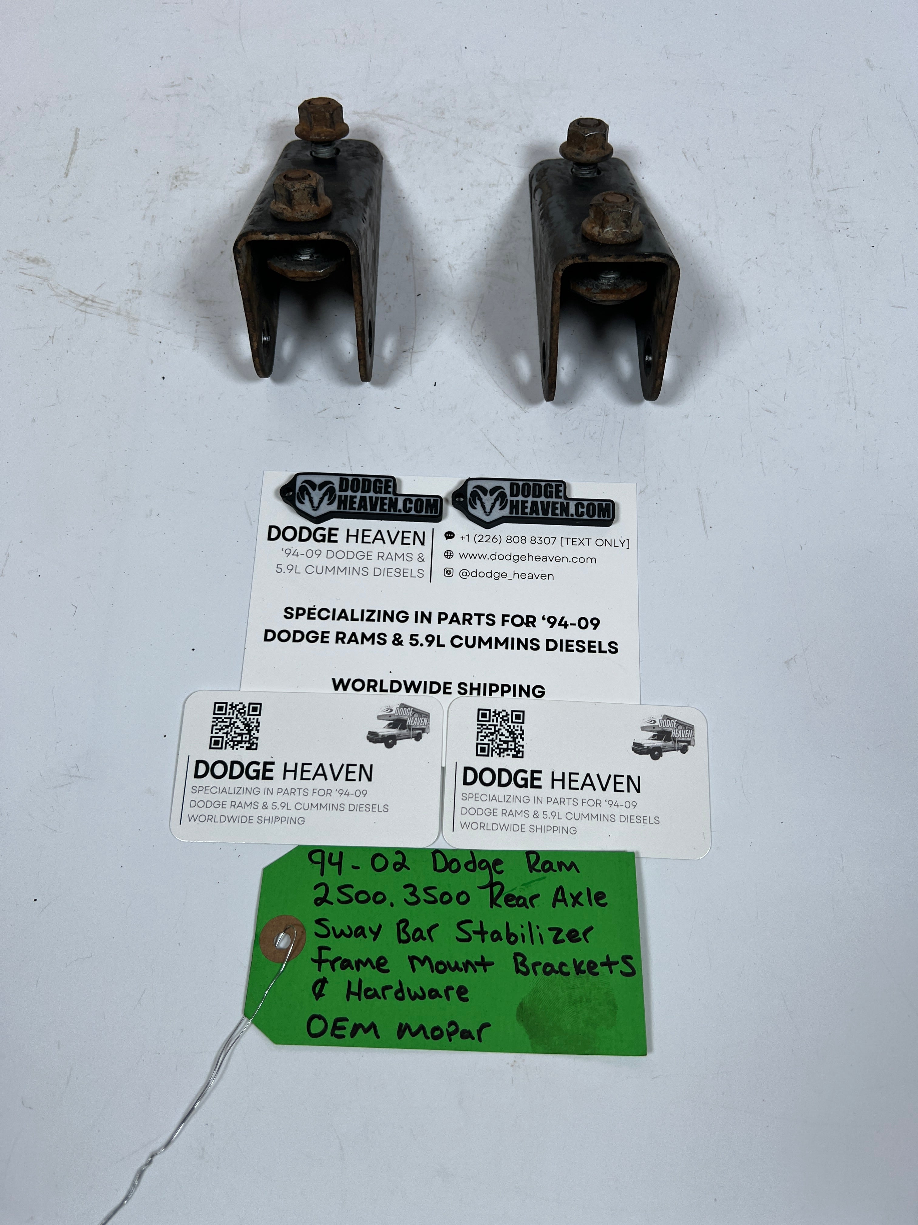 1994-2002 Dodge Ram 2500 3500 Rear Axle Sway Bar Stabilizer Mount Brackets