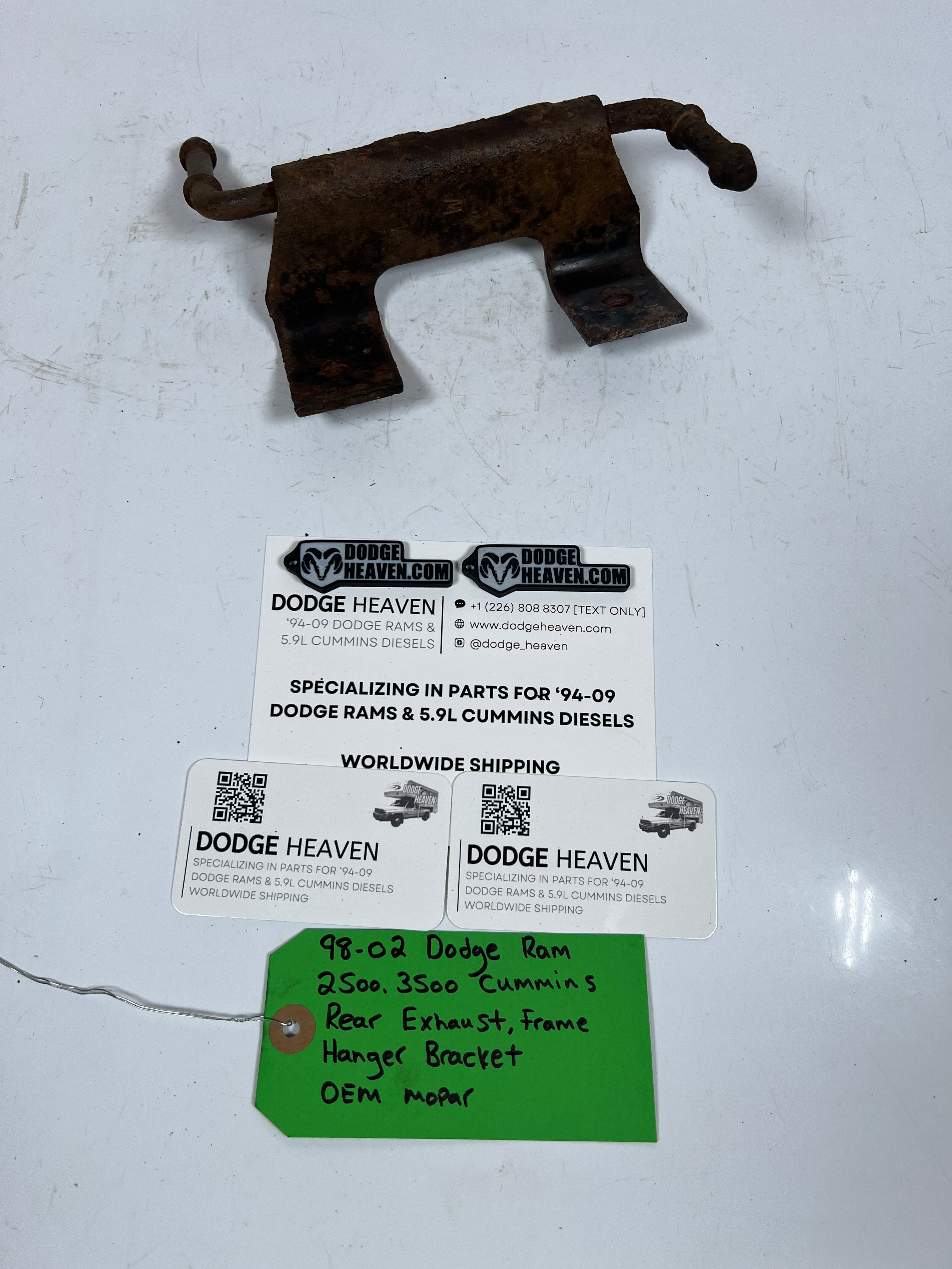 1998-2002 Dodge Ram 2500 3500 5.9L Cummins Rear Exhaust Frame Hanger