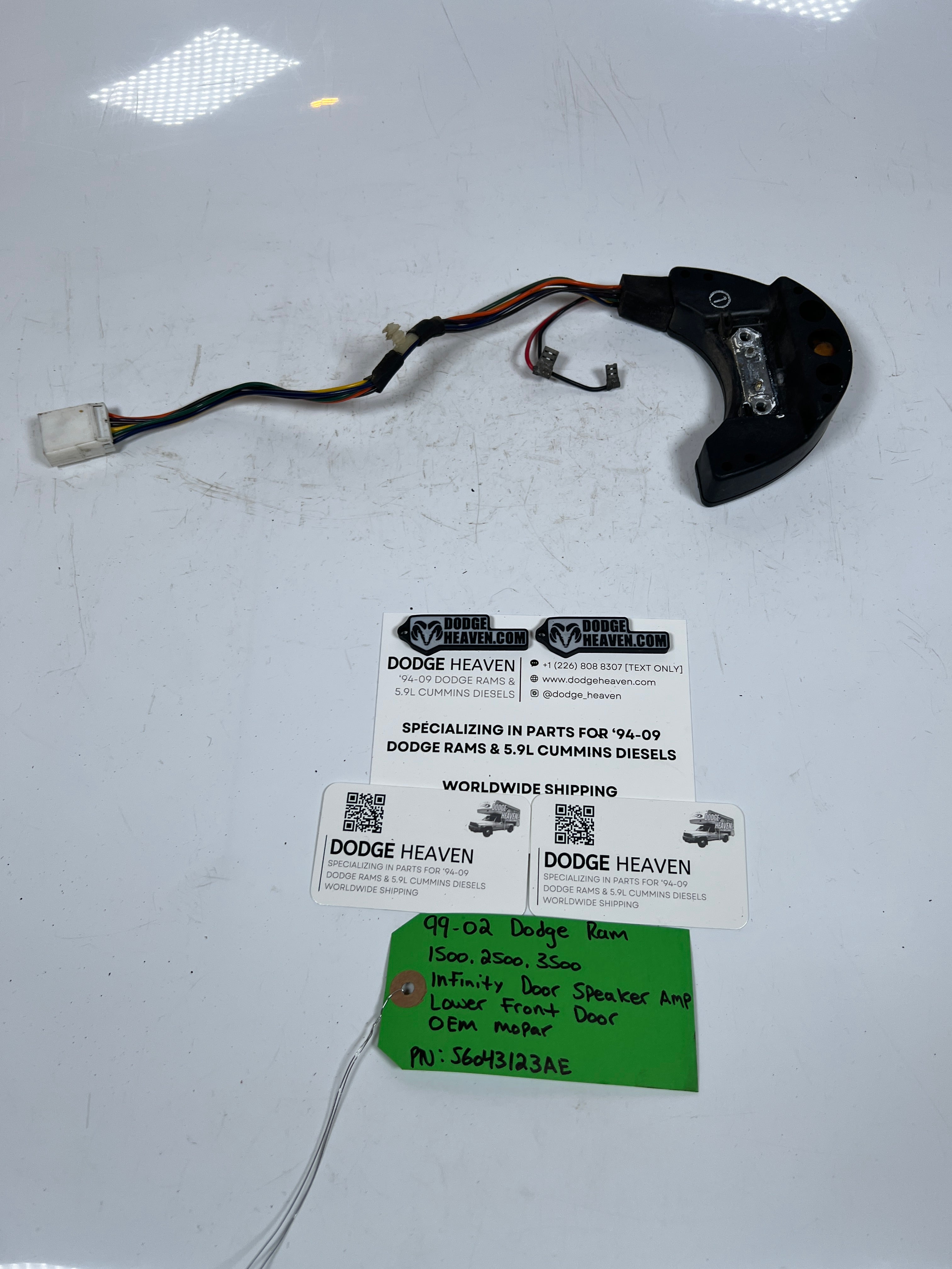 1999-2002 Dodge Ram 1500-3500 Infinity Door Speaker Amp