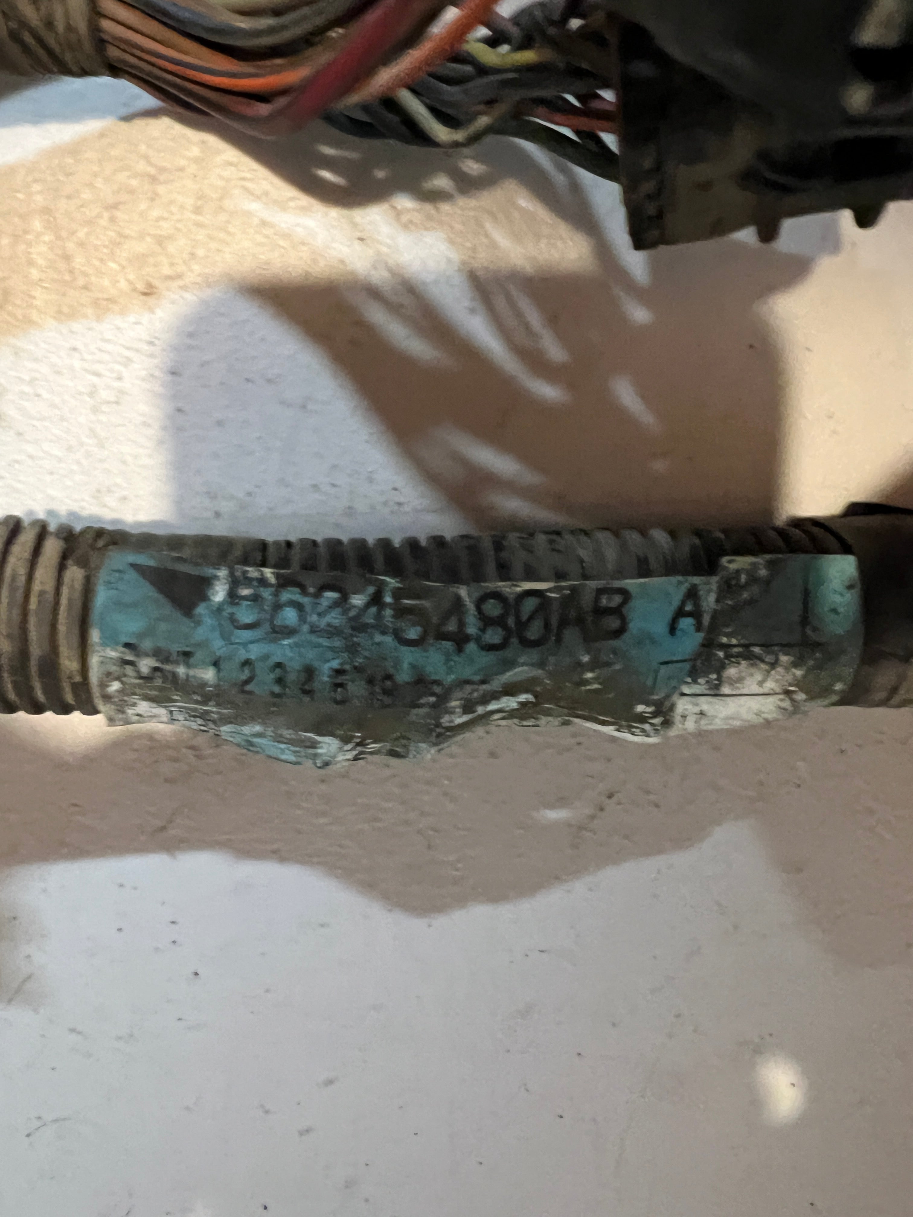1998.5-1998.5 Dodge Ram 24 Valve 5.9L Cummins Manual PCM Wiring Harness